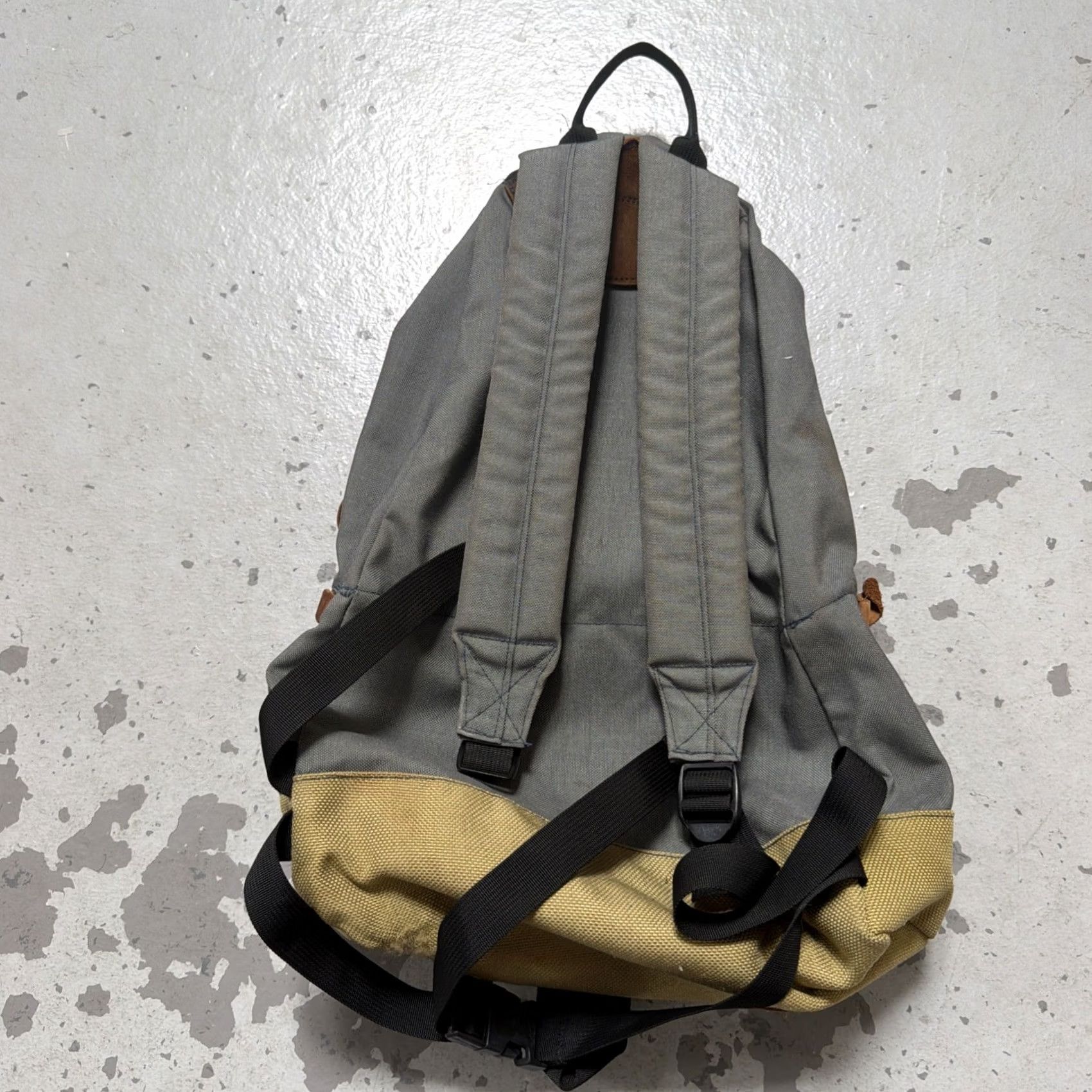 Vintage Vintage Class-5 Mountaineering Teardrop Canvas Backpack Camp Hike Trail Rucksack Size ONE SIZE - 7 Thumbnail