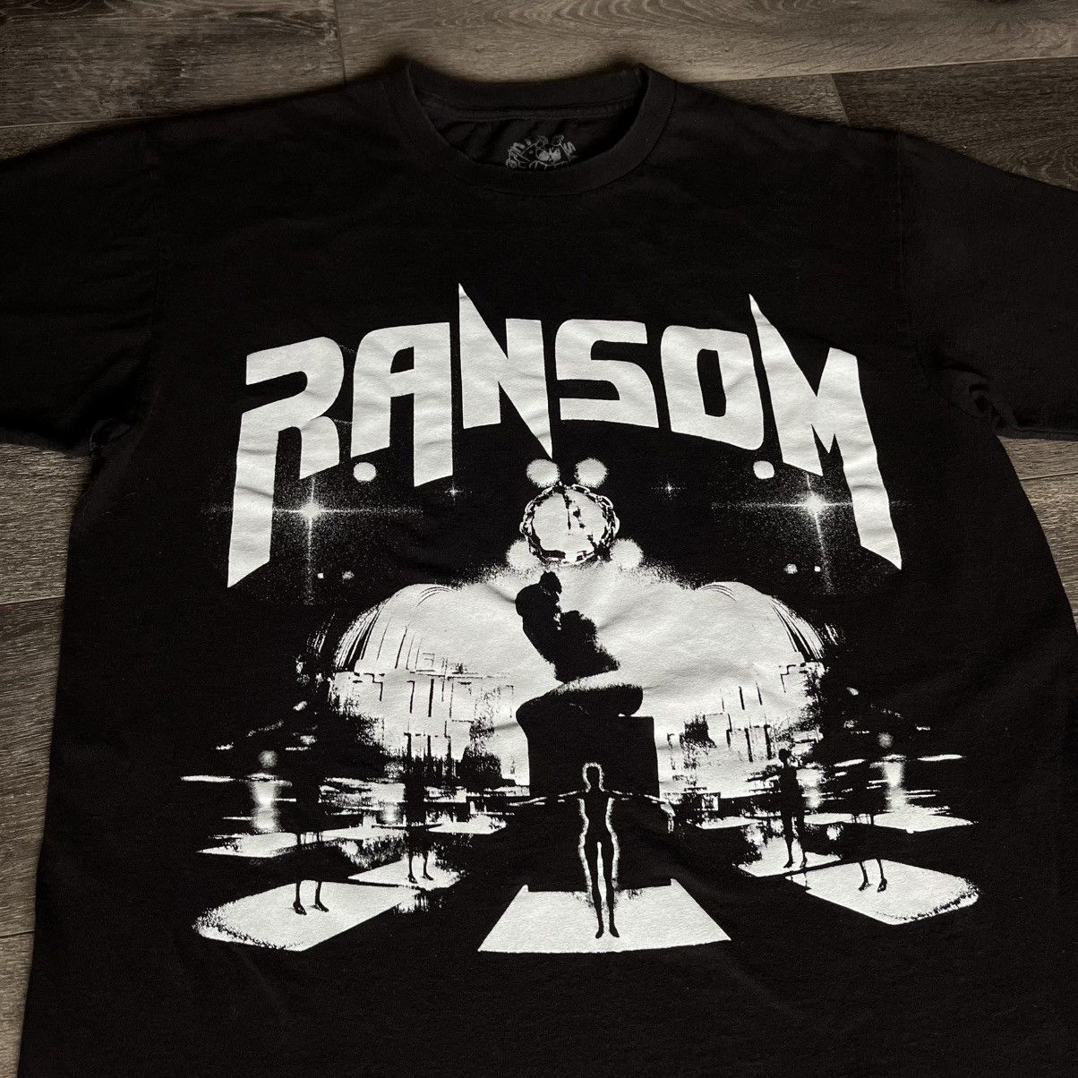 Ransom Clothing Vintage Ransom Clothing Energy Aura Big Graphic Logo T Shirt Size US L / EU 52-54 / 3 - 2 Thumbnail