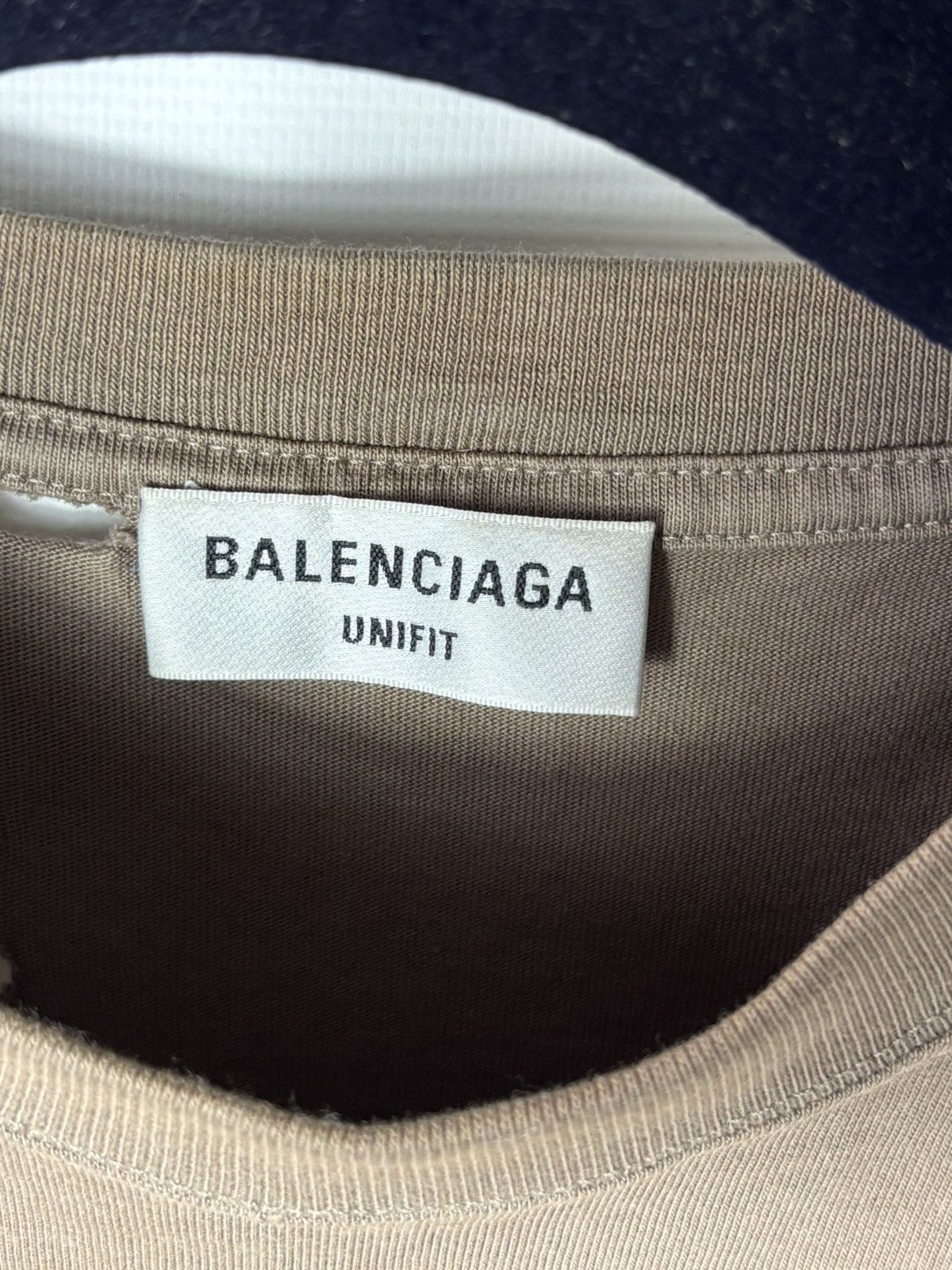 Balenciaga Balenciaga Destroyed Oversized T-Shirt Size US XS / EU 42 / 0 - 7 Thumbnail