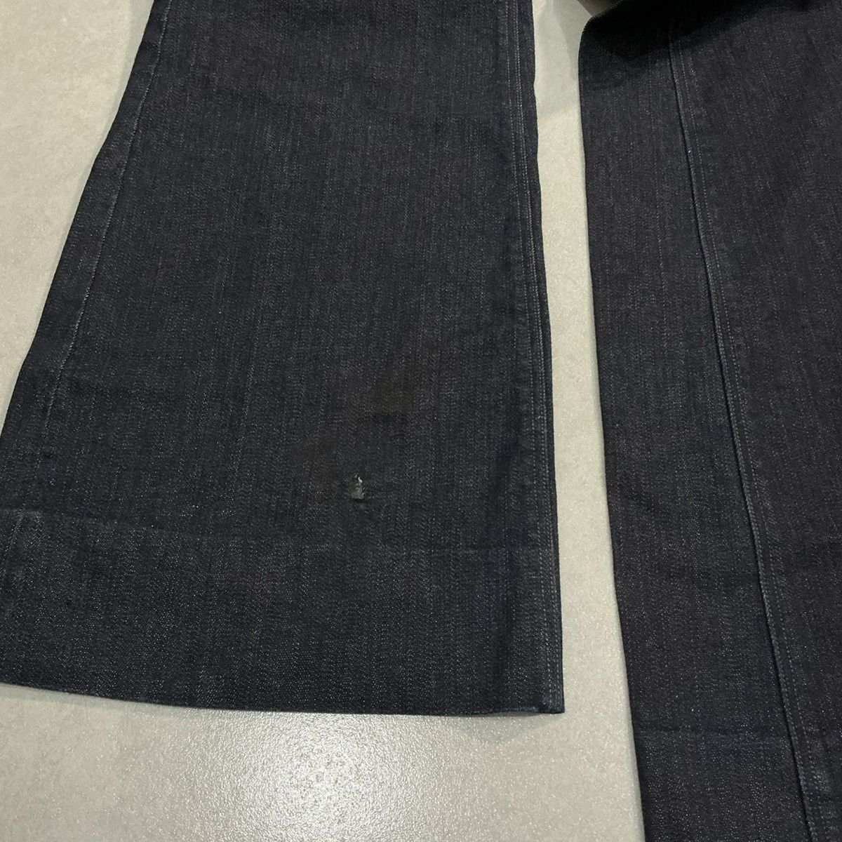 Marc by Marc Jacobs Marc by Marc Jacobs Dark Wash High Wise Flare Jeans NWT Y2K Size 28" / US 6 / IT 42 - 11 Thumbnail