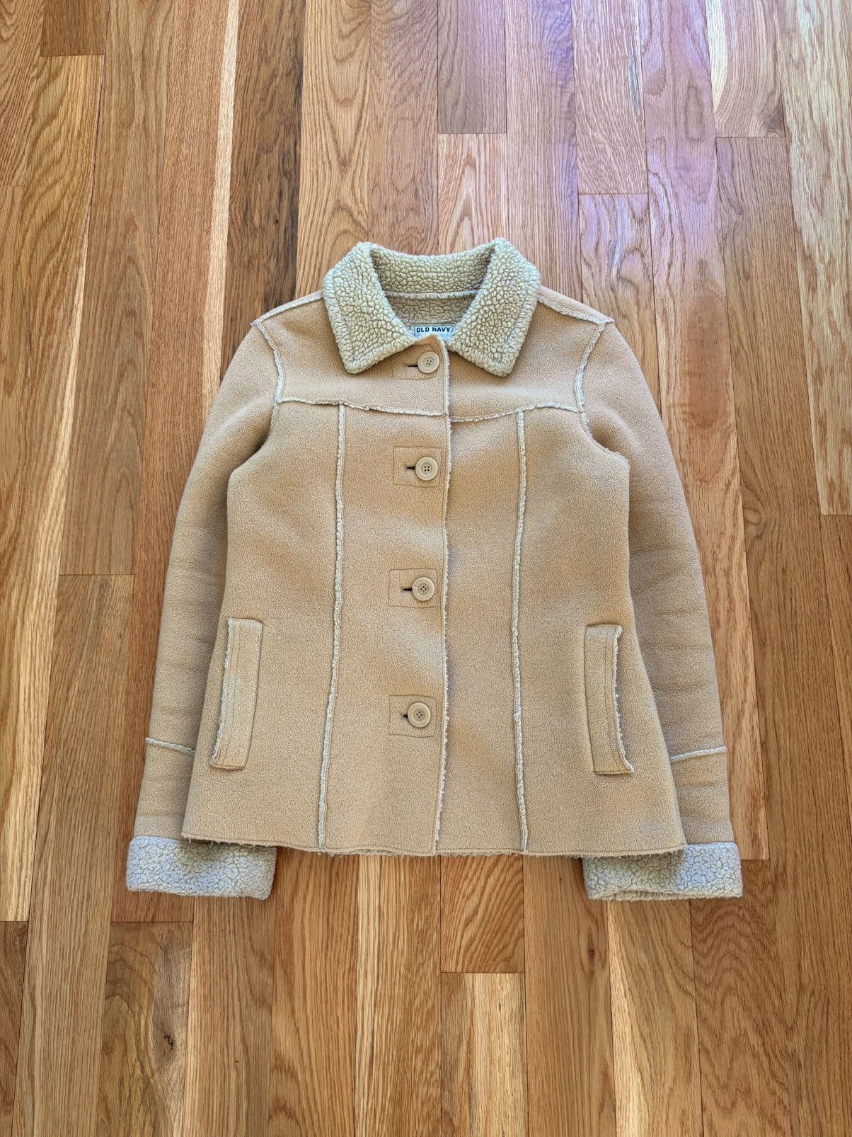 Old Navy Old Navy Vintage Y2K Faux Sherpa Tan Shearling Jacket M Size M / US 6-8 / IT 42-44 - 2 Thumbnail