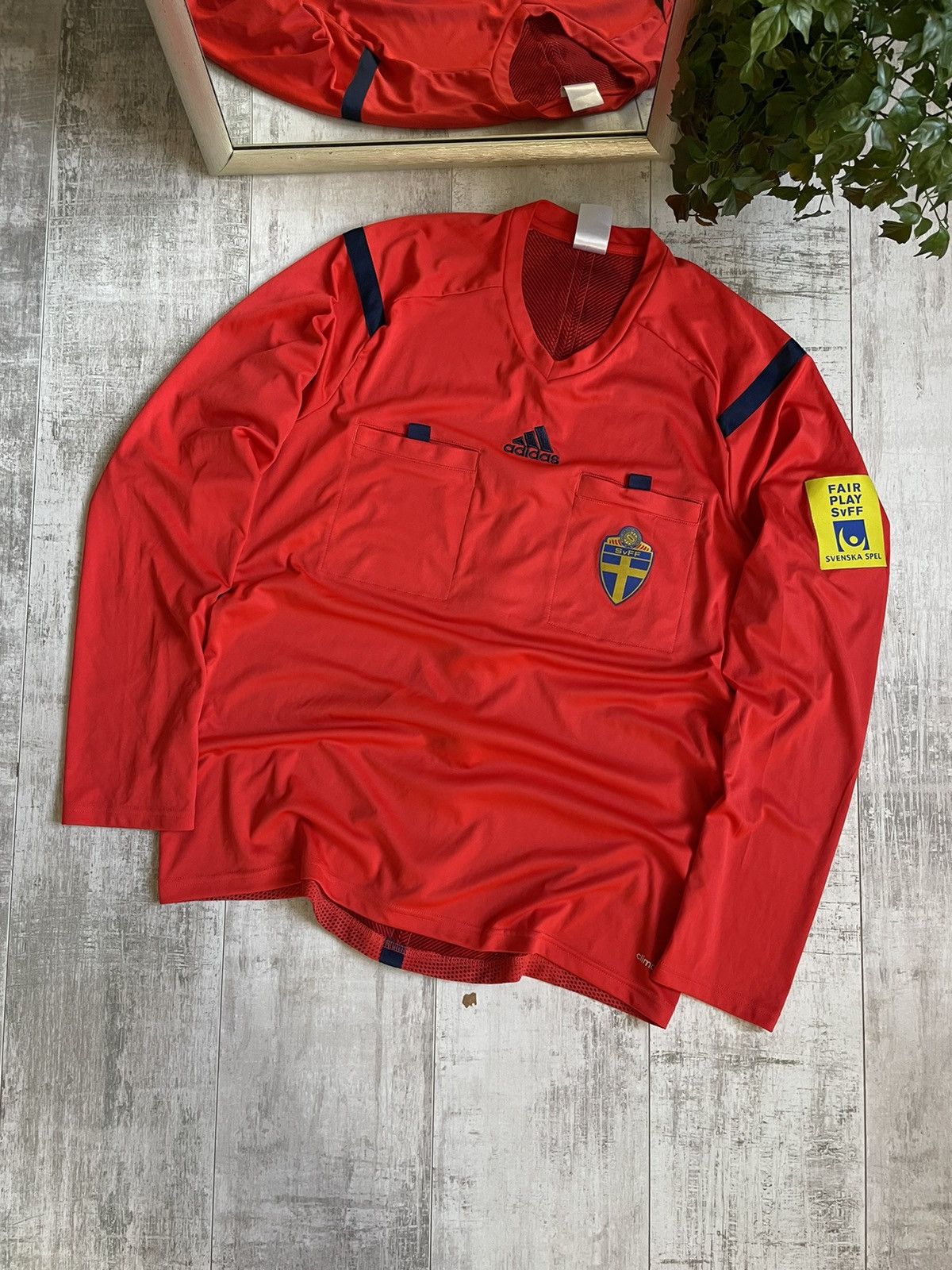 Adidas × Vintage Adidas Sweden 2013 Long Sleeve Football Shirt Jersey SvFF Size US L / EU 52-54 / 3 - 1 Thumbnail