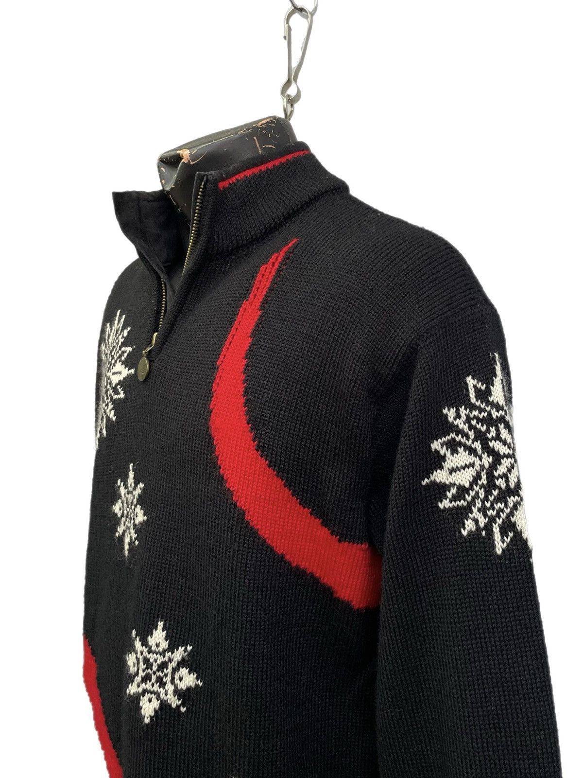 Dale Of Norway Vintage Dale of Norway wool sweater black Nordic knit L Size US L / EU 52-54 / 3 - 5 Thumbnail