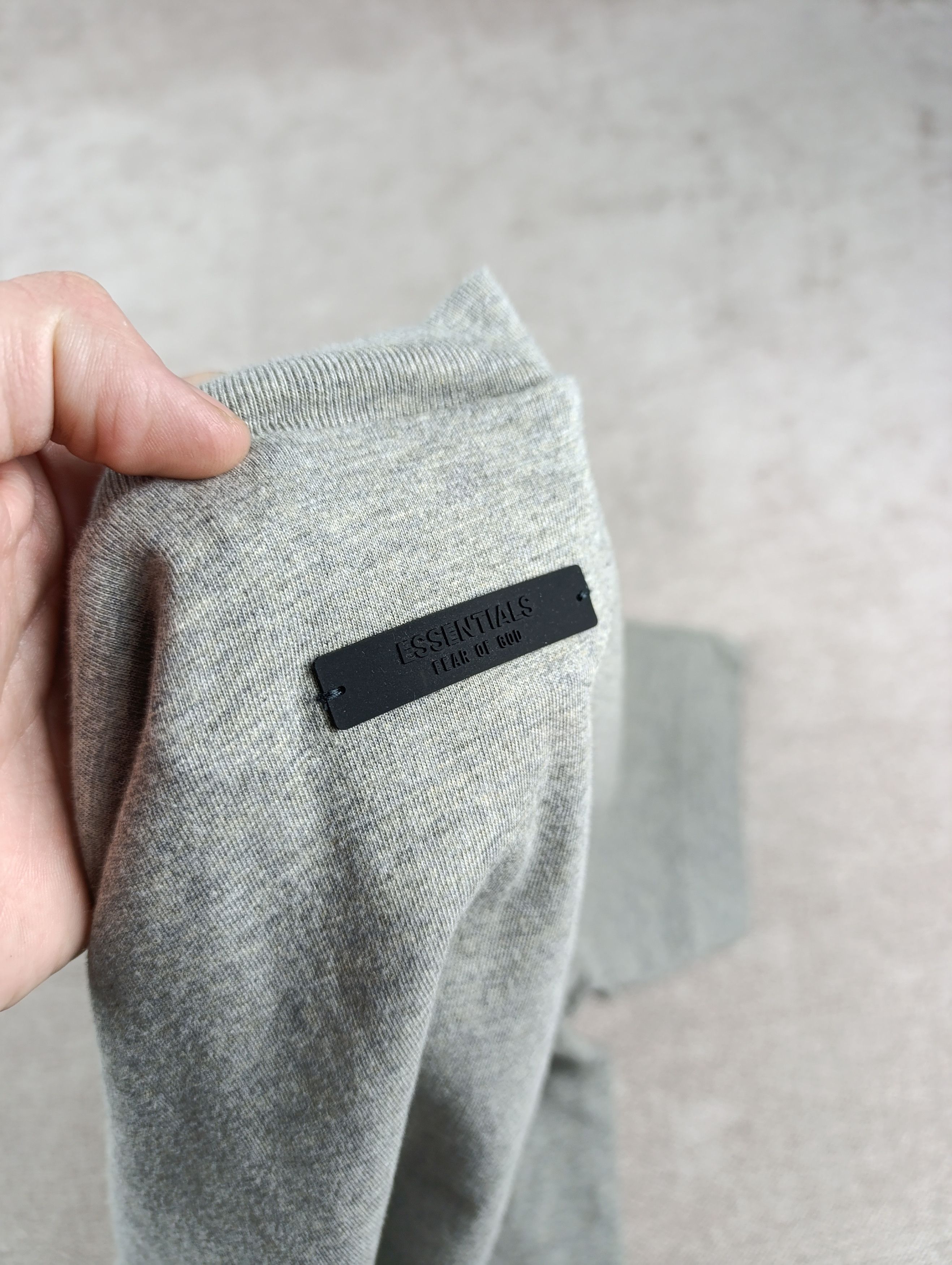 Fear of God Auth. FEAR OF GOD ESSENTIALS Tri-Blend Crewneck Womens Tee Size L / US 10 / IT 46 - 14 Thumbnail