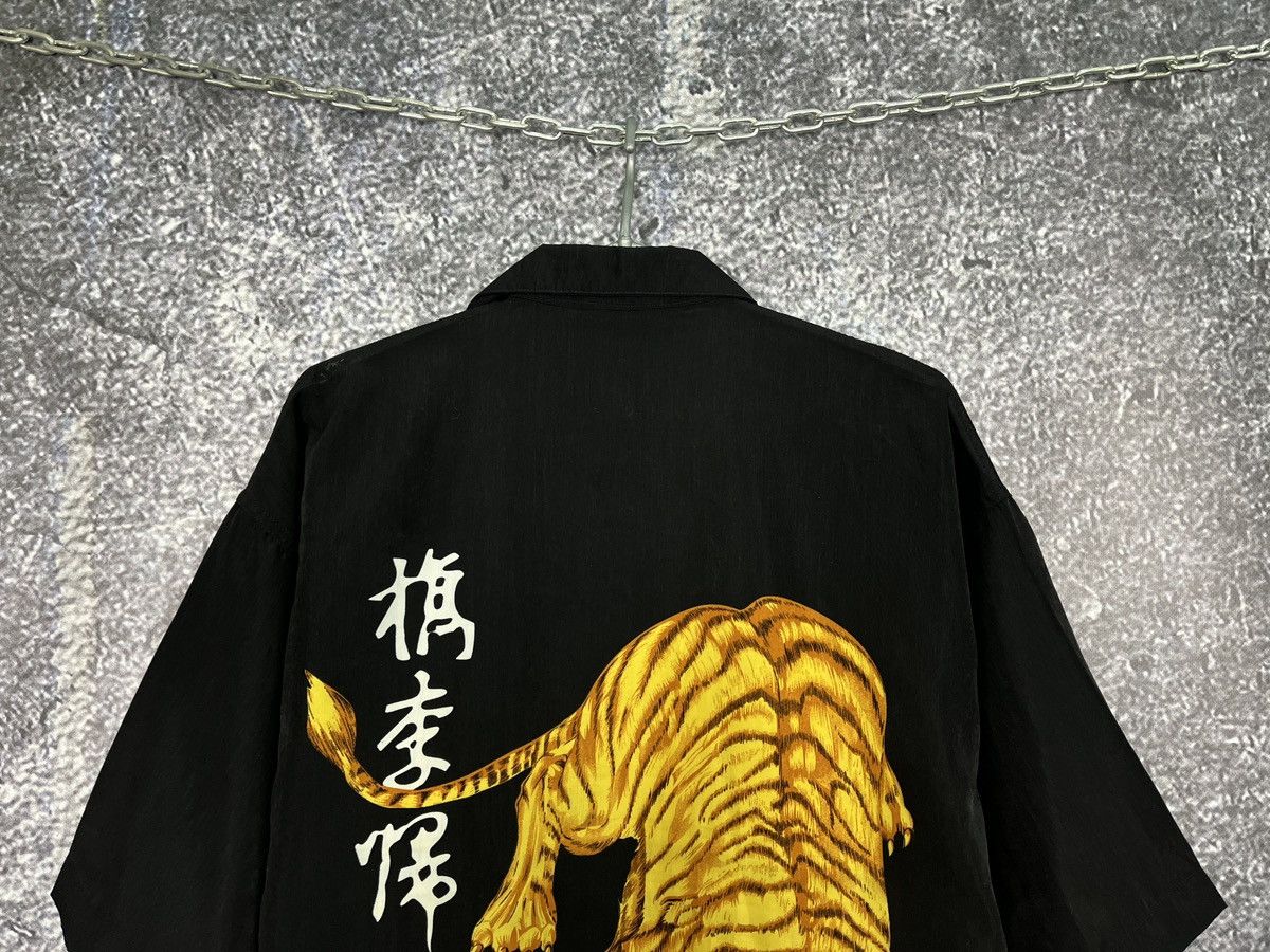 Vintage Tiger Logo Shorts Sleeve Shirt Japanese Style Crazy Y2K XXL Size US XXL / EU 58 / 5 - 7 Thumbnail