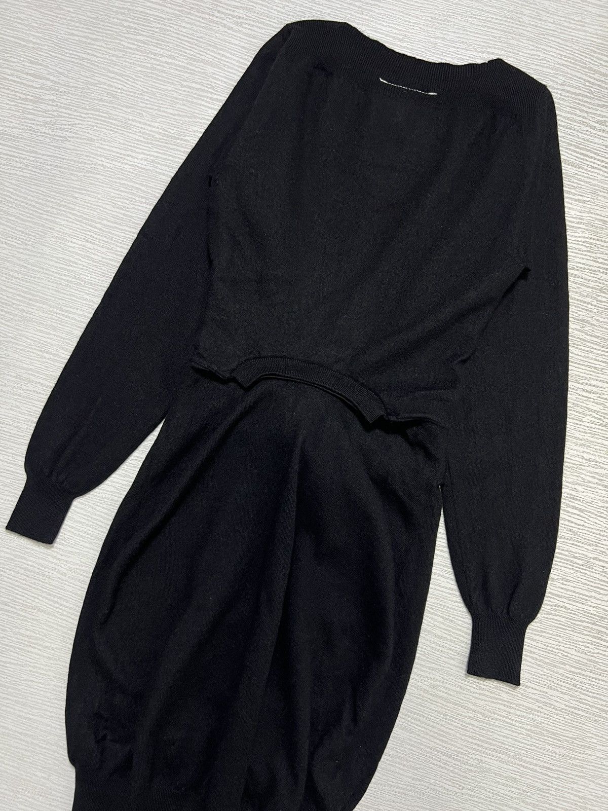 MM6 Maison Margiela MM6 - Four Sleeves Knit One Piece Wool Dress Size S / US 4 / IT 40 - 8 Thumbnail
