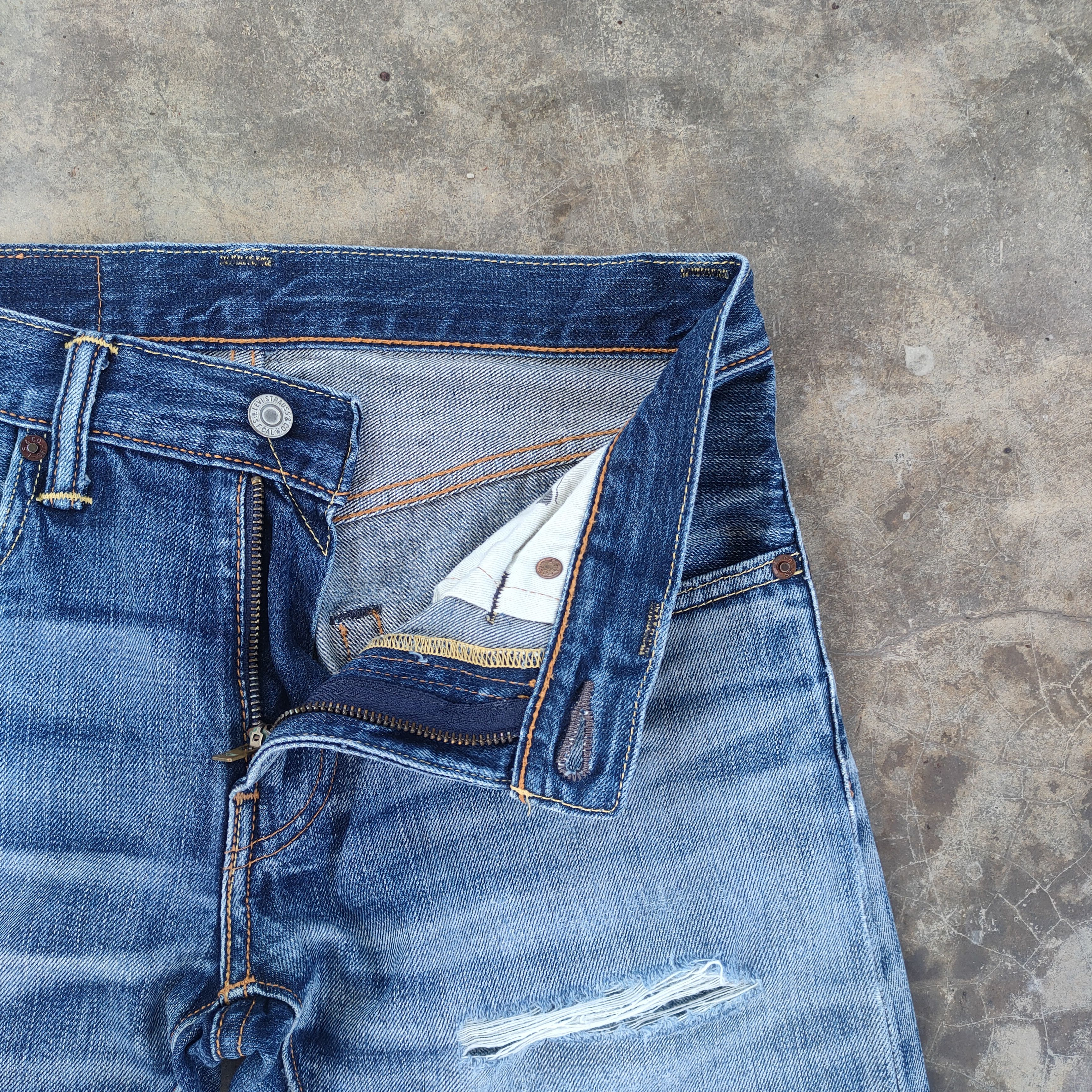 Levi's Vintage Clothing W30 VINTAGE LEVI'S 502 FADED DISTRESSED JEAN DENIM PANTS Size US 30 / EU 46 - 7 Thumbnail