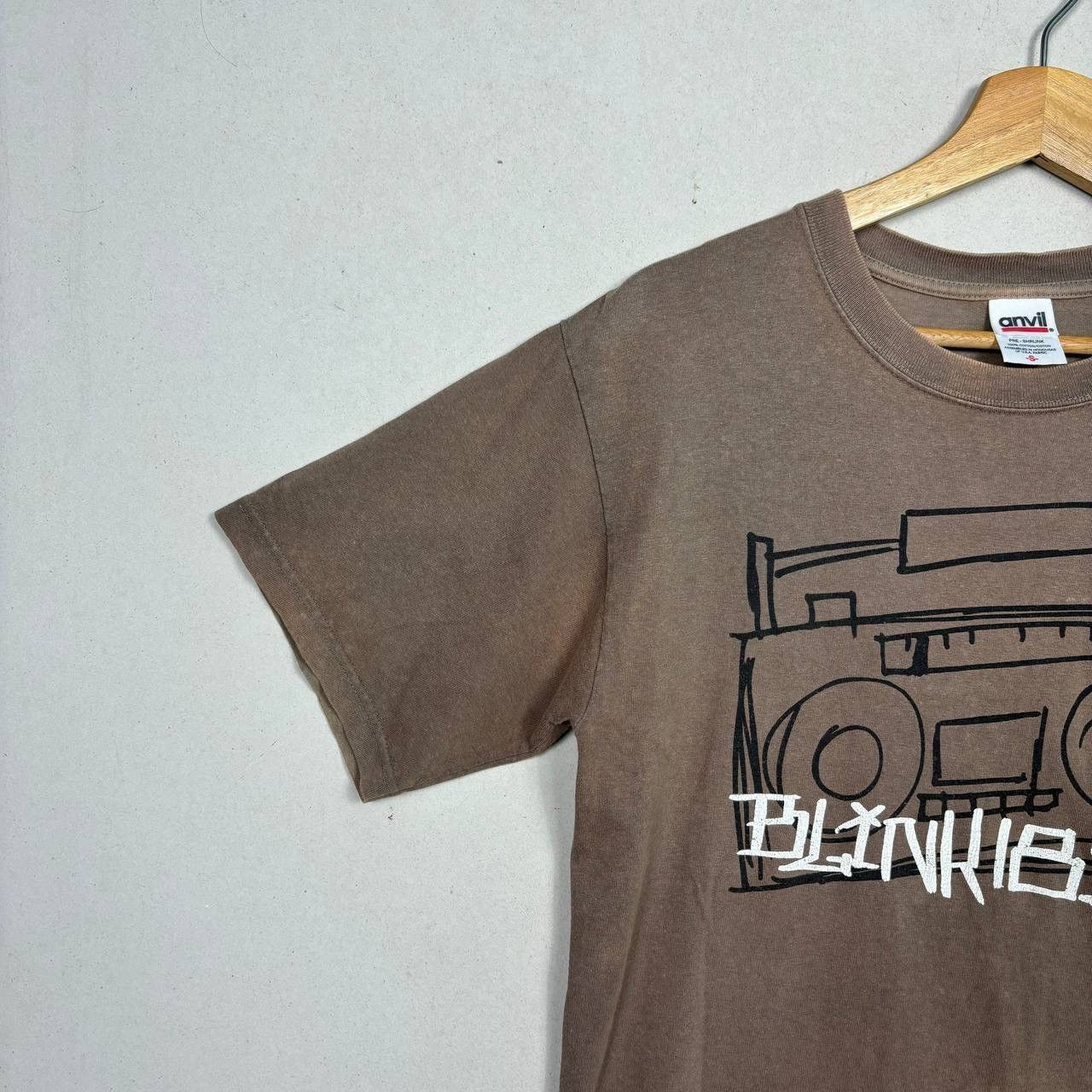 Band Tees Vintage Blink 182 Punk Rock Band Tshirt Sun Faded Style Size US S / EU 44-46 / 1 - 4 Thumbnail