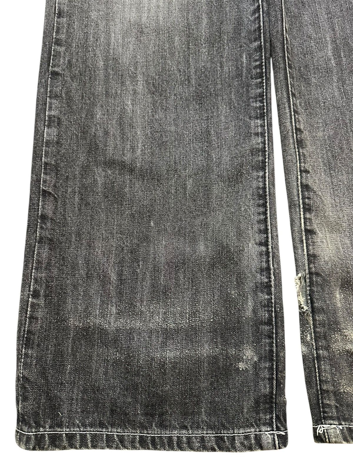 Akademiks Vintage Japanese Akademiks Faded Wash Distress Baggy Jeans Size US 33 - 7 Thumbnail