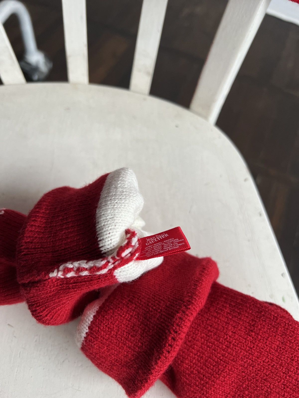 Jean Paul Gaultier Jean Paul Gaultier Womens Rare Y2K Scarf and Mitten Winter Size ONE SIZE - 6 Thumbnail
