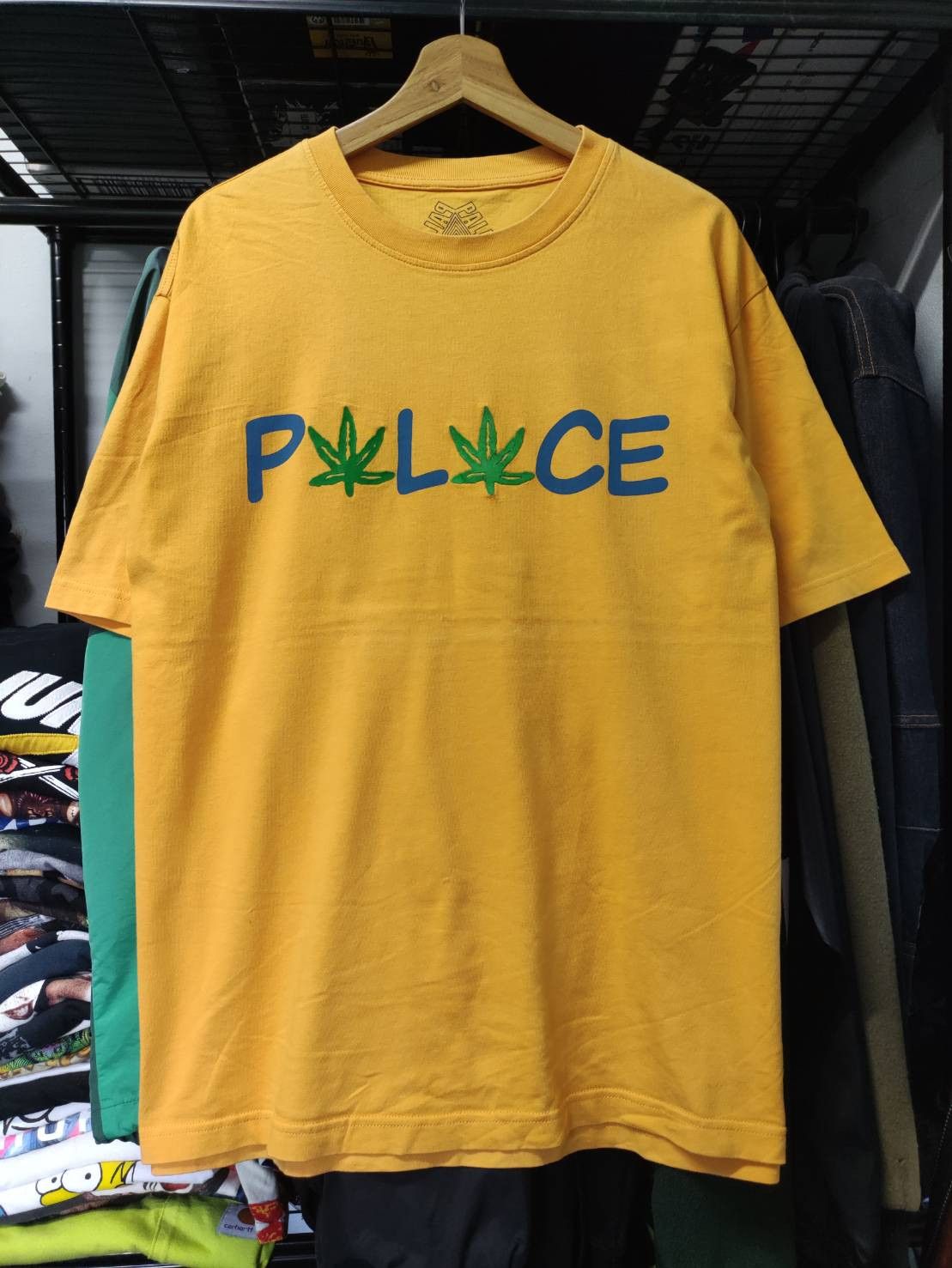 Palace Palace " Pwlwce " T-Shirt Size US XL / EU 56 / 4 - 2 Thumbnail