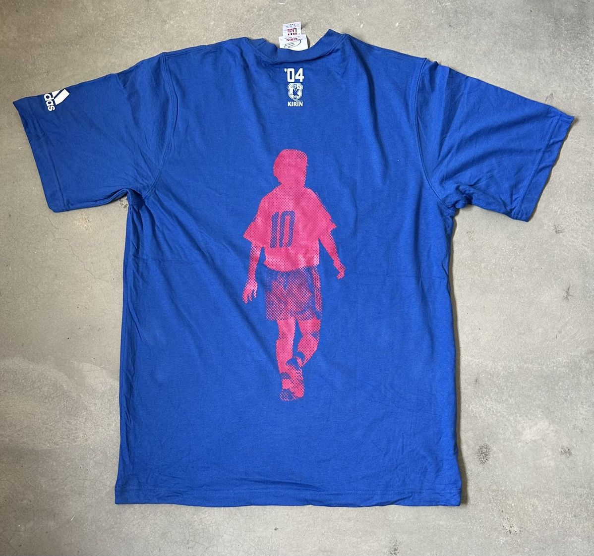 Adidas VINTAGE ADIDAS FANTASISTA SHUNSUKE JAPAN PLAYER TEE 2004 Size US M / EU 48-50 / 2 - 8 Thumbnail