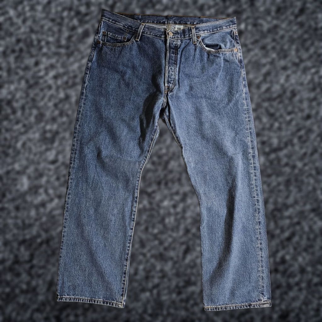 Levi's VINTAGE Levi's 501 XX Jeans Men Medium Blue 40x30 Denim Cotton 90s Style Regular Straight Distressed USA 5-Pocket Size US 40 / EU 56 - 1 Thumbnail