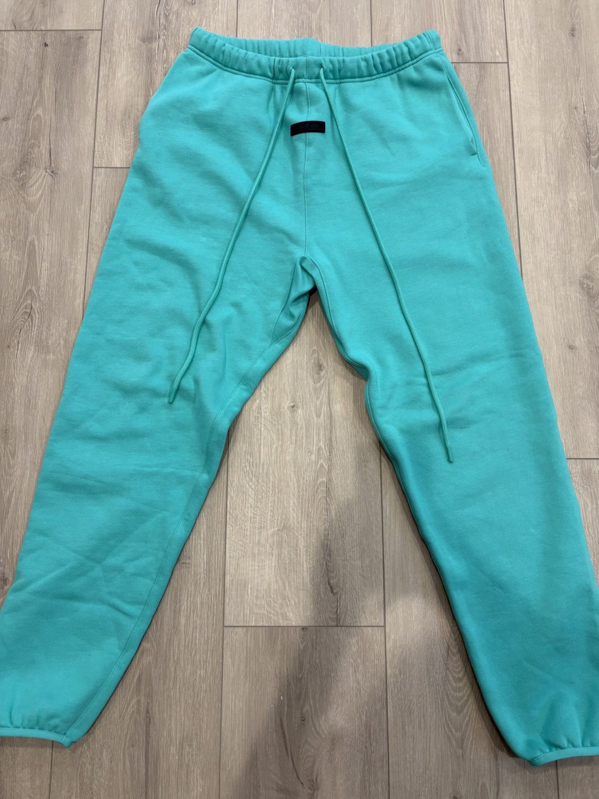 Essentials Fear Of God Essentials Sweatpants Mint Leaf Size US 34 / EU 50 - 2 Thumbnail