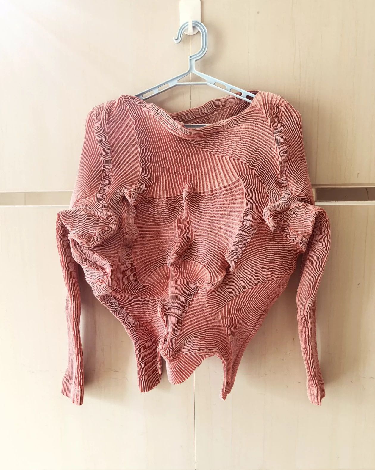 Issey Miyake issey miyake Main line flower bud sleeve top Size US M / EU 48-50 / 2 - 1 Thumbnail