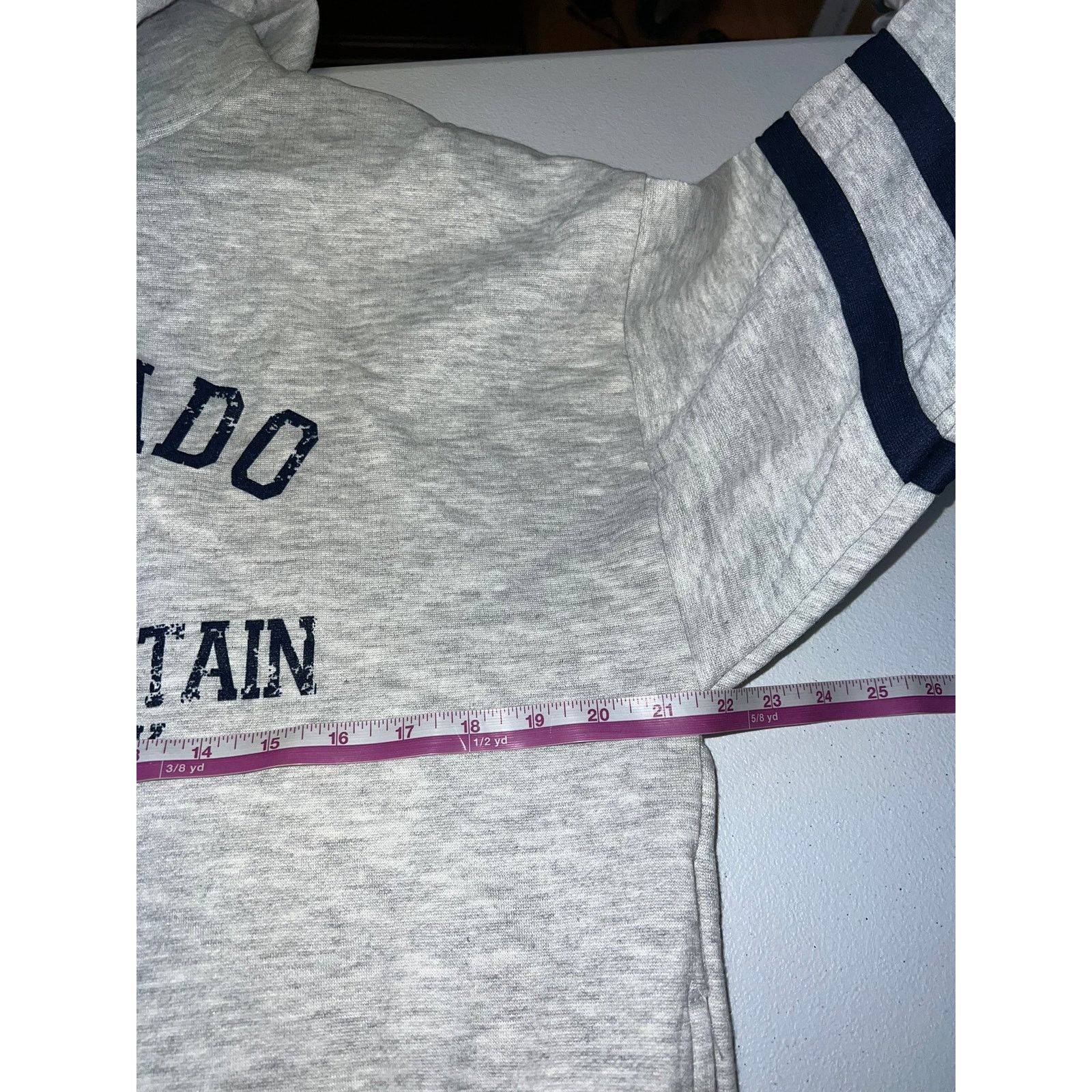 Vintage Vintage Rocky Mountain National Park Hoodie Gray VTG 90s L Size US L / EU 52-54 / 3 - 12 Thumbnail