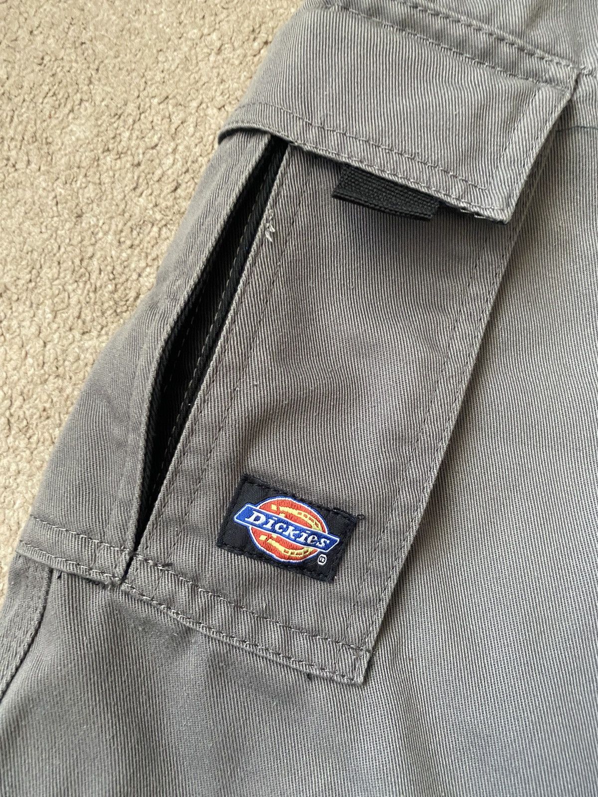 Dickies × Vintage Vintage work shorts wear cargo dickies size 48 Size US 44 / EU 60 - 2 Thumbnail