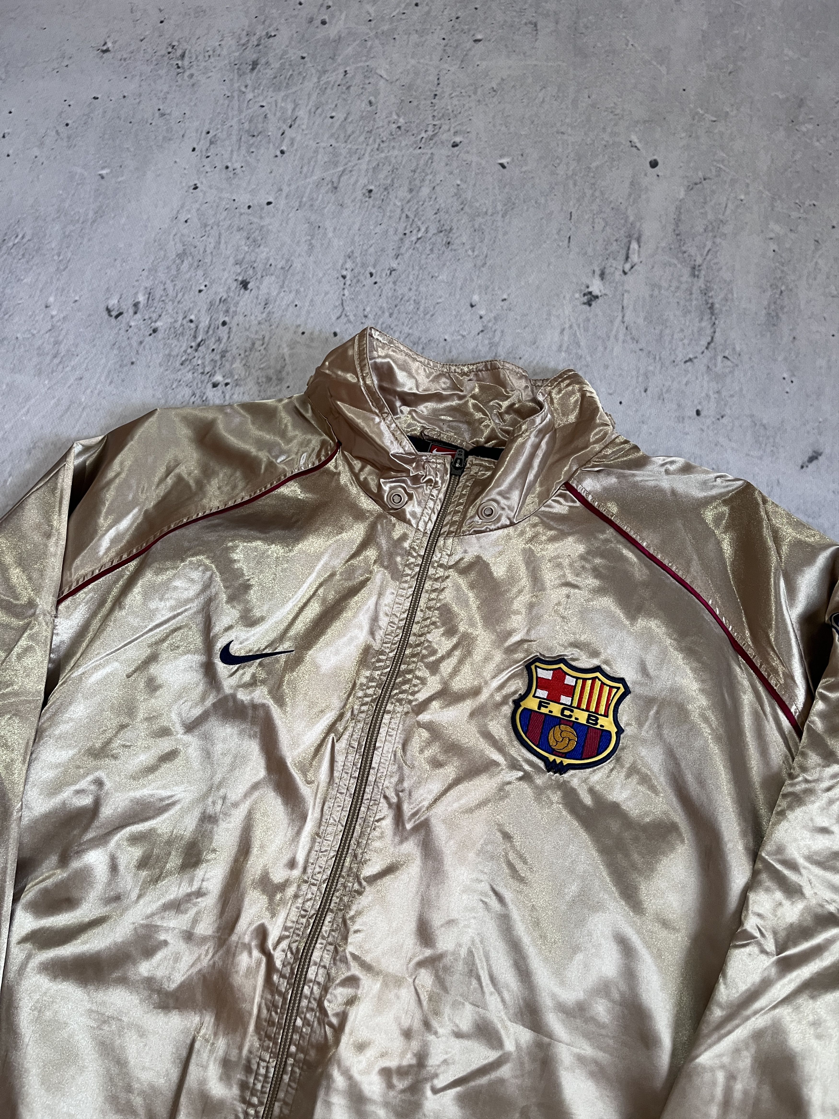 Nike NIKE FC BARCELONA VINTAGE FOOTBALL SOCCER GOLD TRACK JACKET Size US XL / EU 56 / 4 - 3 Thumbnail