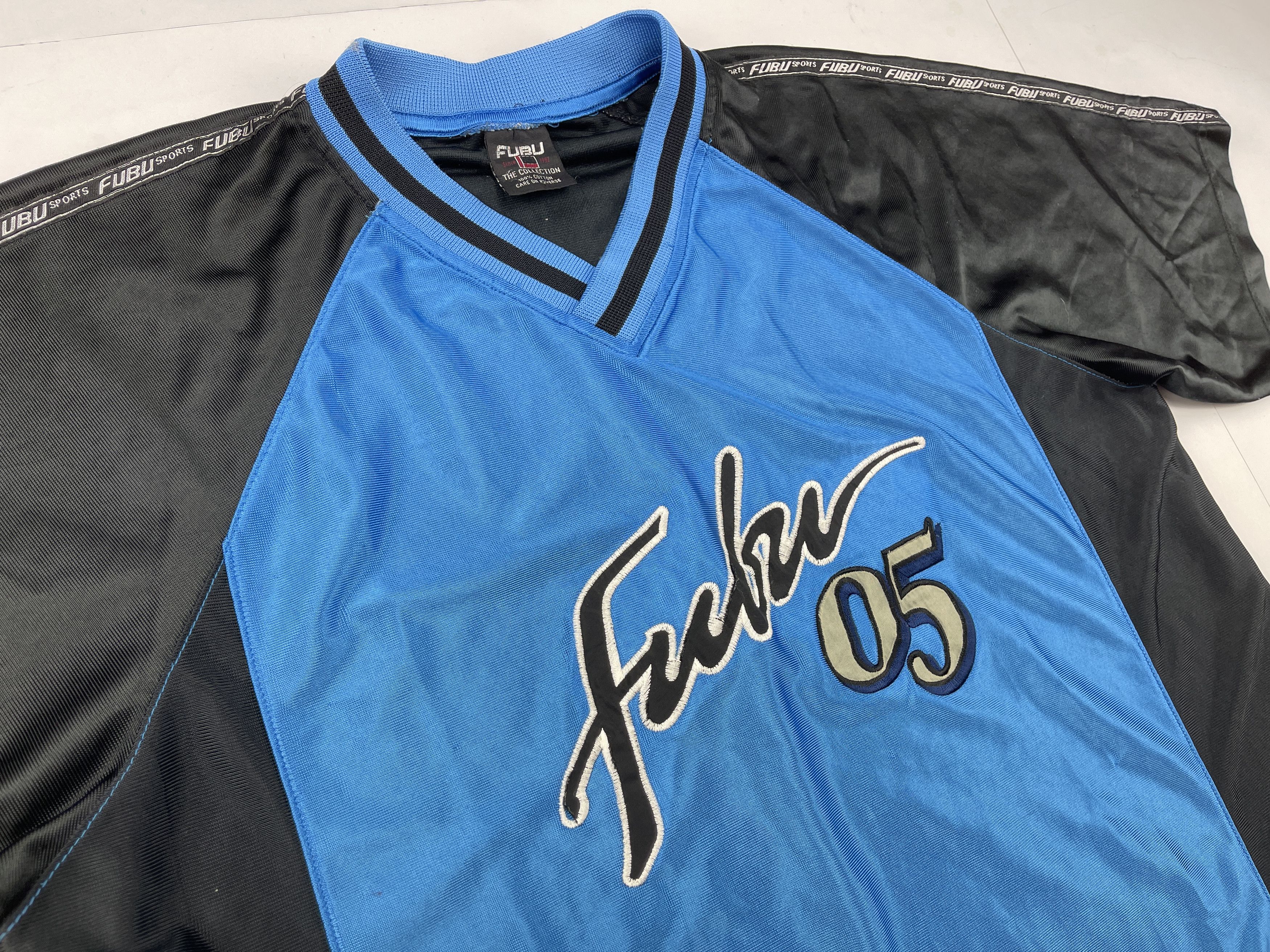 Fubu FUBU jersey, vintage hip hop t-shirt, 90s hip hop skater L Size US L / EU 52-54 / 3 - 4 Thumbnail