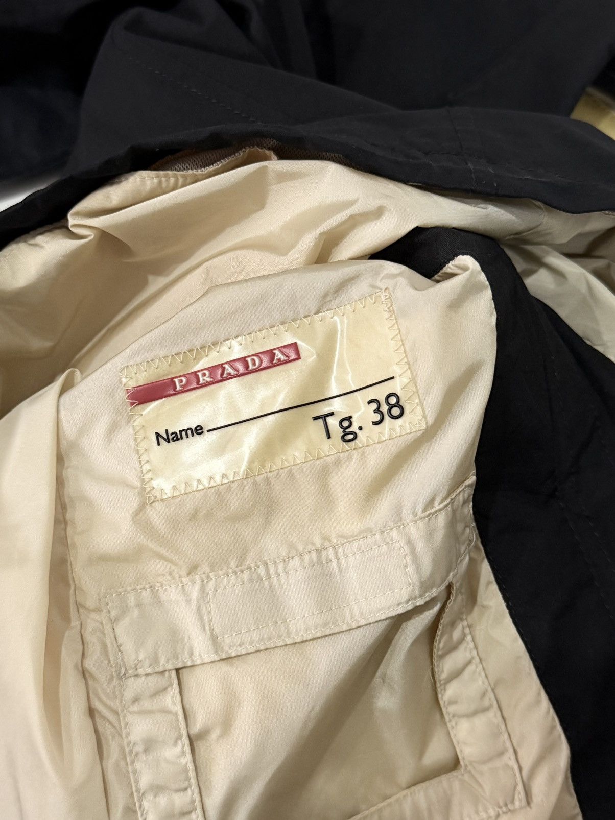 Prada PRADA Gore-Tex Jacket Art.280412 Size XS / US 0-2 / IT 36-38 - 9 Thumbnail