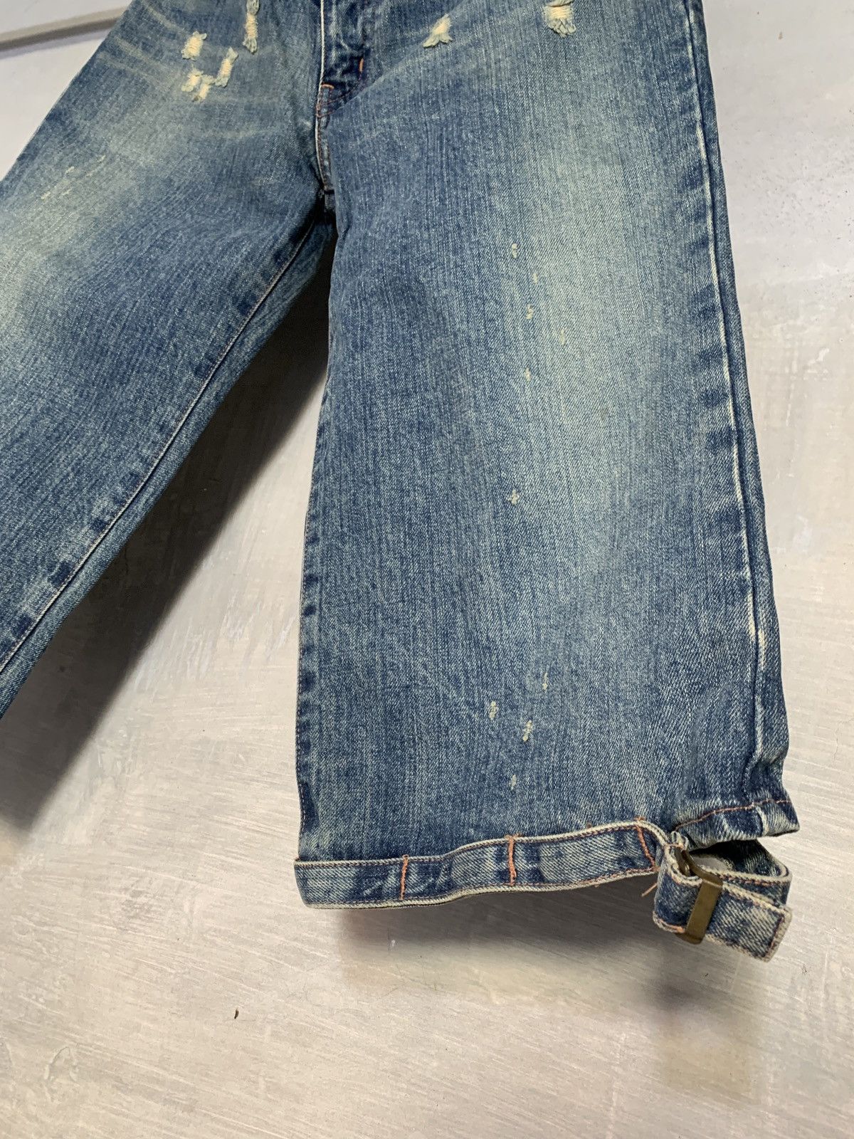 Tsumori Chisato Issey Miyake Tsumori Chisato Distressed Short Pants Denim Size US 30 / EU 46 - 4 Thumbnail