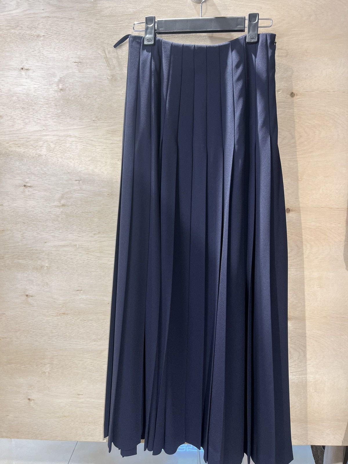 Undercover Undercover Pleated Navy Skirt Size 26" / US 2 / IT 38 - 1 Thumbnail