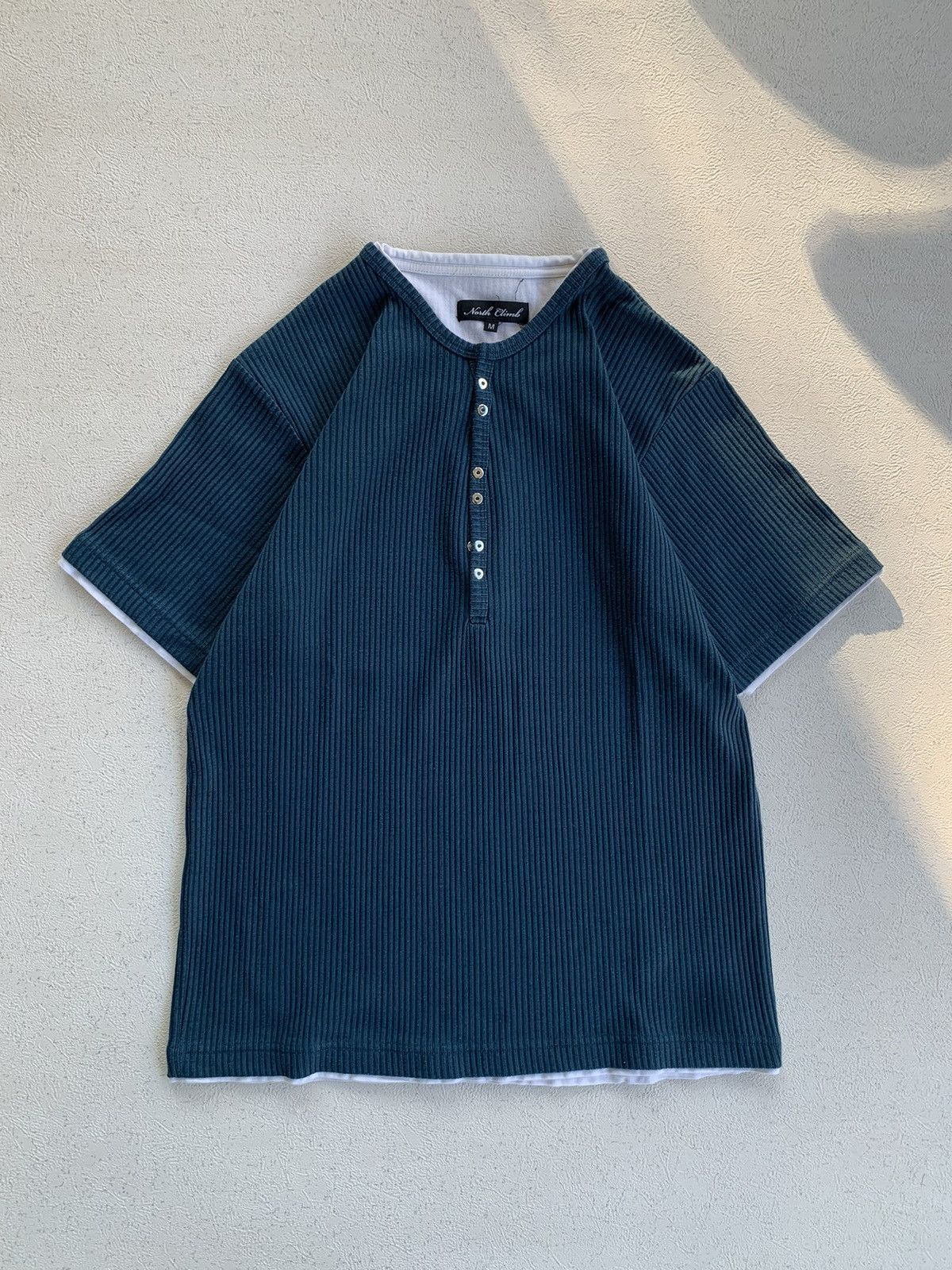 Japanese Brand North Climb Japanese Tee Pleate Please Issey Yohji Style Size US M / EU 48-50 / 2 - 1 Thumbnail