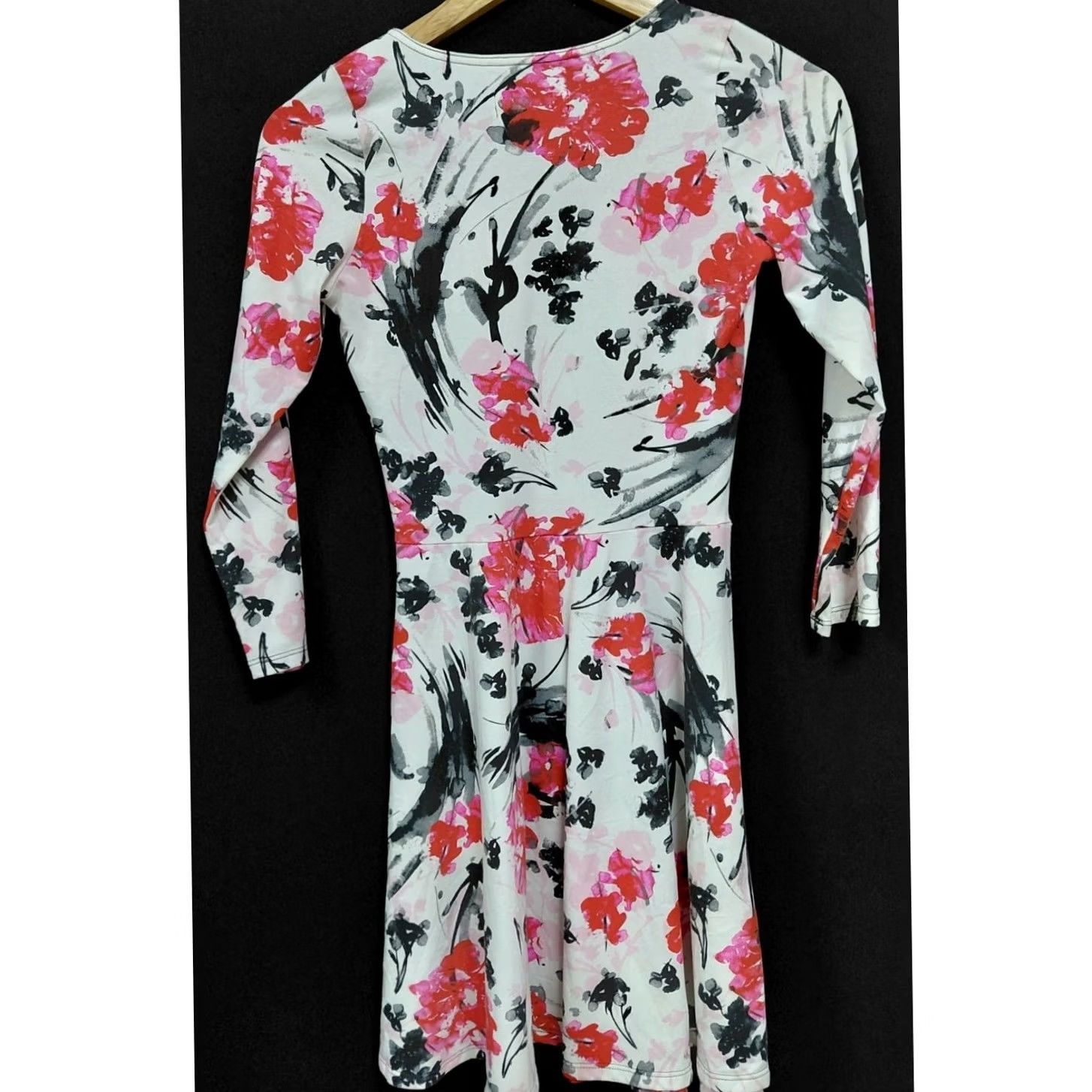 Abercrombie & Fitch Abercrombie & Fitch Floral Dress White Pink Long Sleeve Scoop Neck S Women A-Line Short Dress Size S / US 4 / IT 40 - 2 Thumbnail