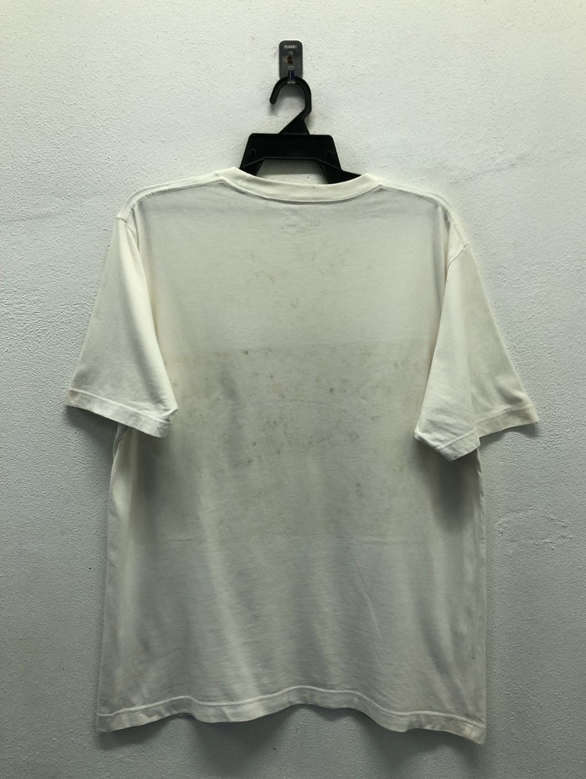 Uniqlo Vintage Uniqlo Yoasobi Yuru Ni Kakeru T-Shirt Size US XL / EU 56 / 4 - 2 Thumbnail