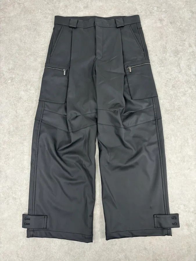 Emporio Armani AW2022 Emporio Armani Black Eco Leather Cargo Pants Size US 34 / EU 50 - 1 Thumbnail