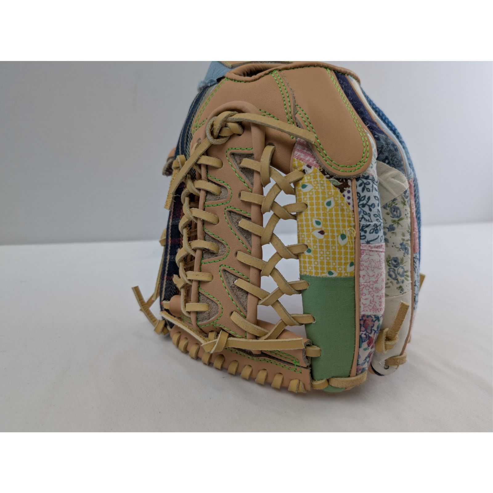 Better With Age o1rshd1 Size: OS / Gloves in Multicolor Size ONE SIZE - 3 Thumbnail