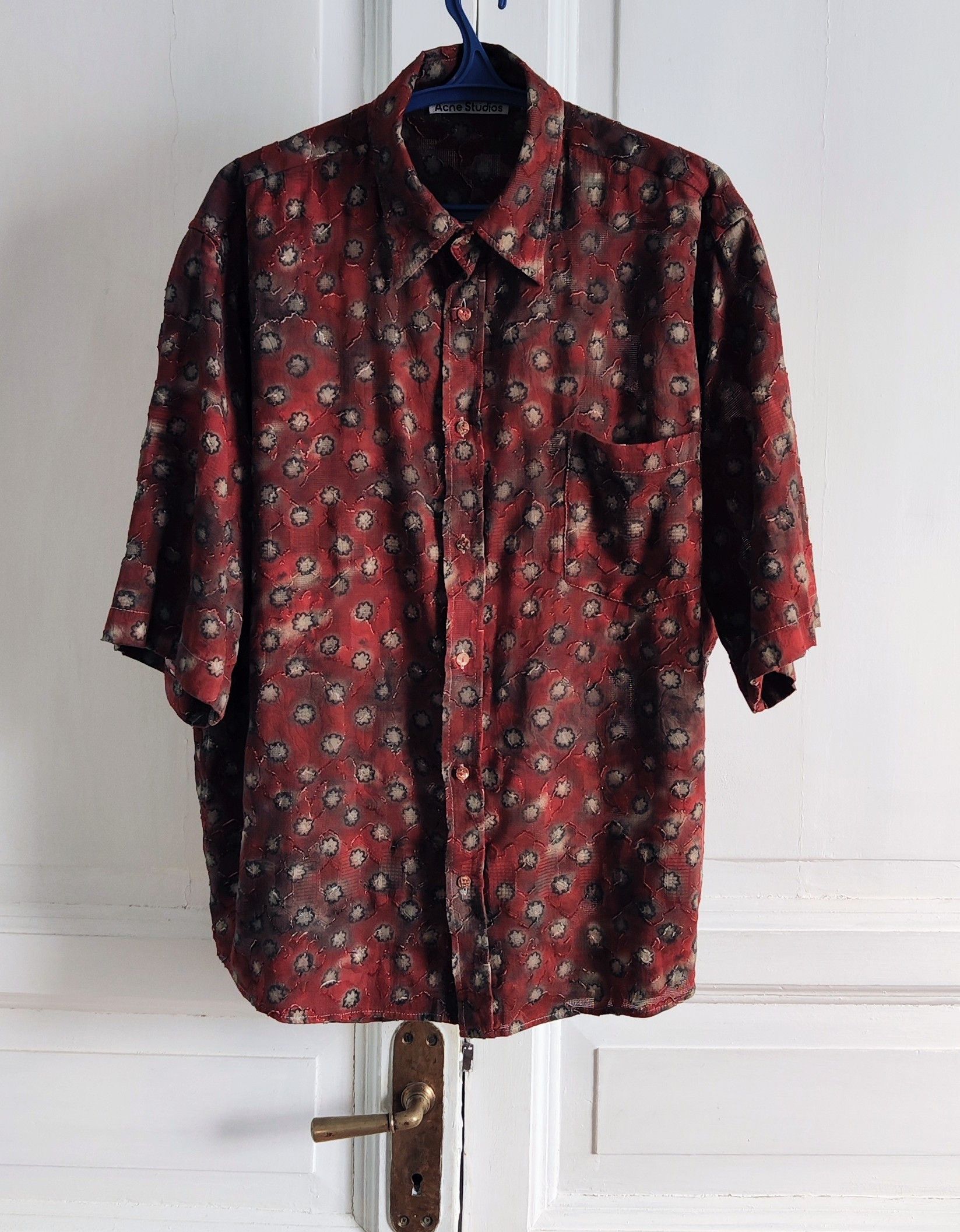 Acne Studios Sambler washed daisies shirt.Like Jacquemus or Diesel. Size US L / EU 52-54 / 3 - 6 Thumbnail