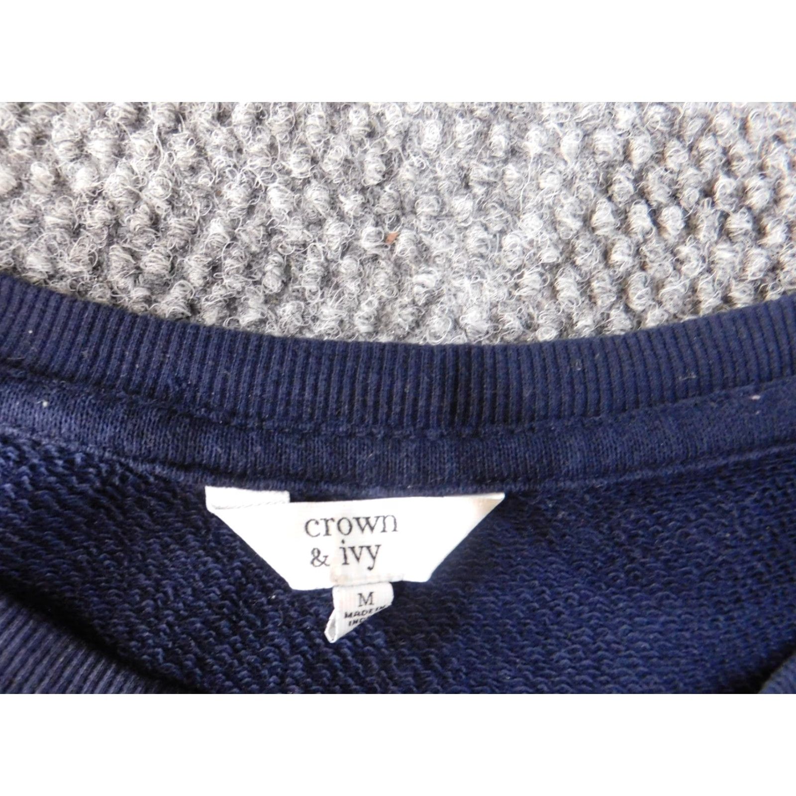 Vintage Crown & Ivy Sweater Pullover Womens Medium Blue Geometric Raglan Sleeve Cord Knit Cotton Nylon Spandex Button Round Neck Animals Casual Size M / US 6-8 / IT 42-44 - 6 Thumbnail