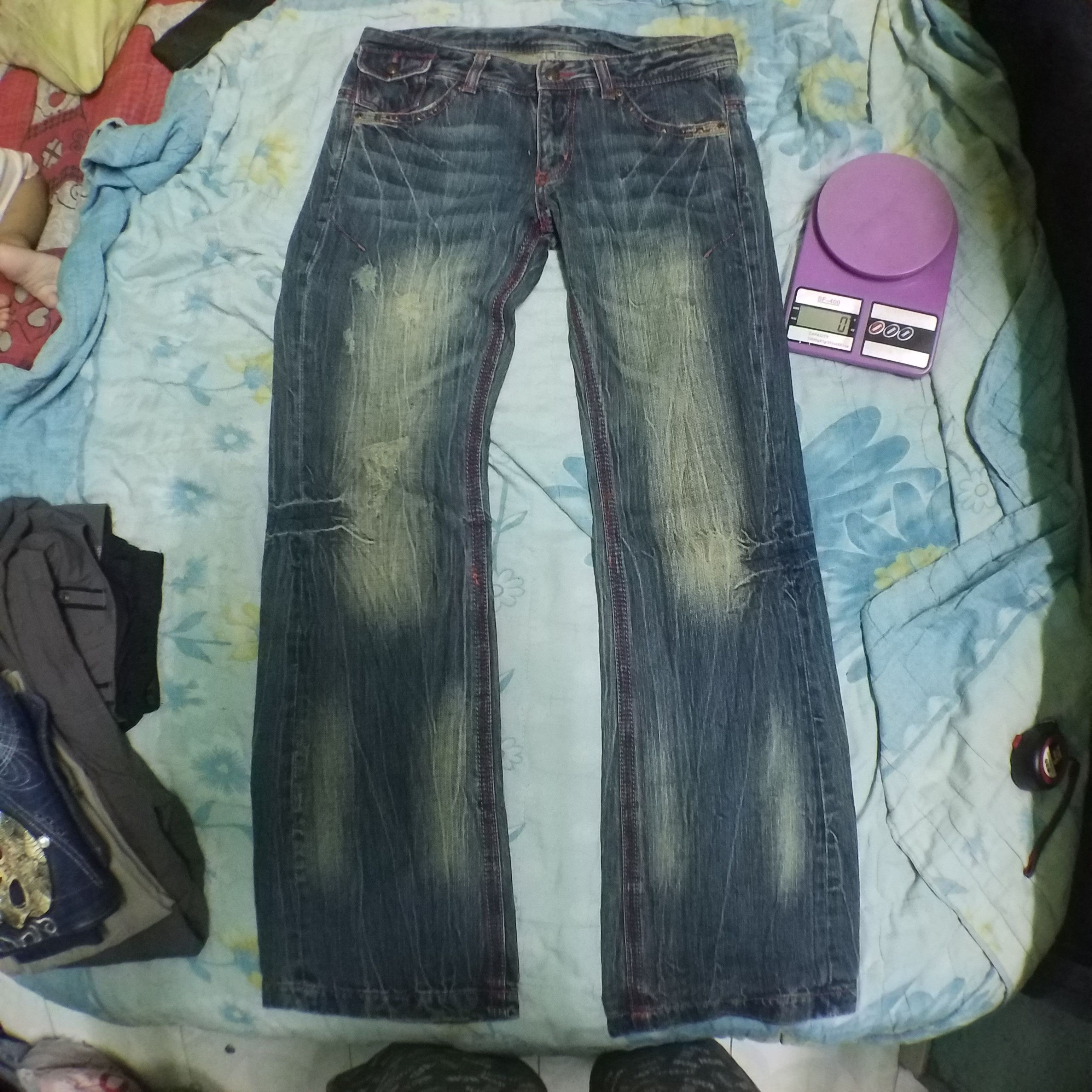 Japanese Brand shinehill distress denim with stud bell bottom Size 32" / US 10 / IT 46 - 1 Thumbnail