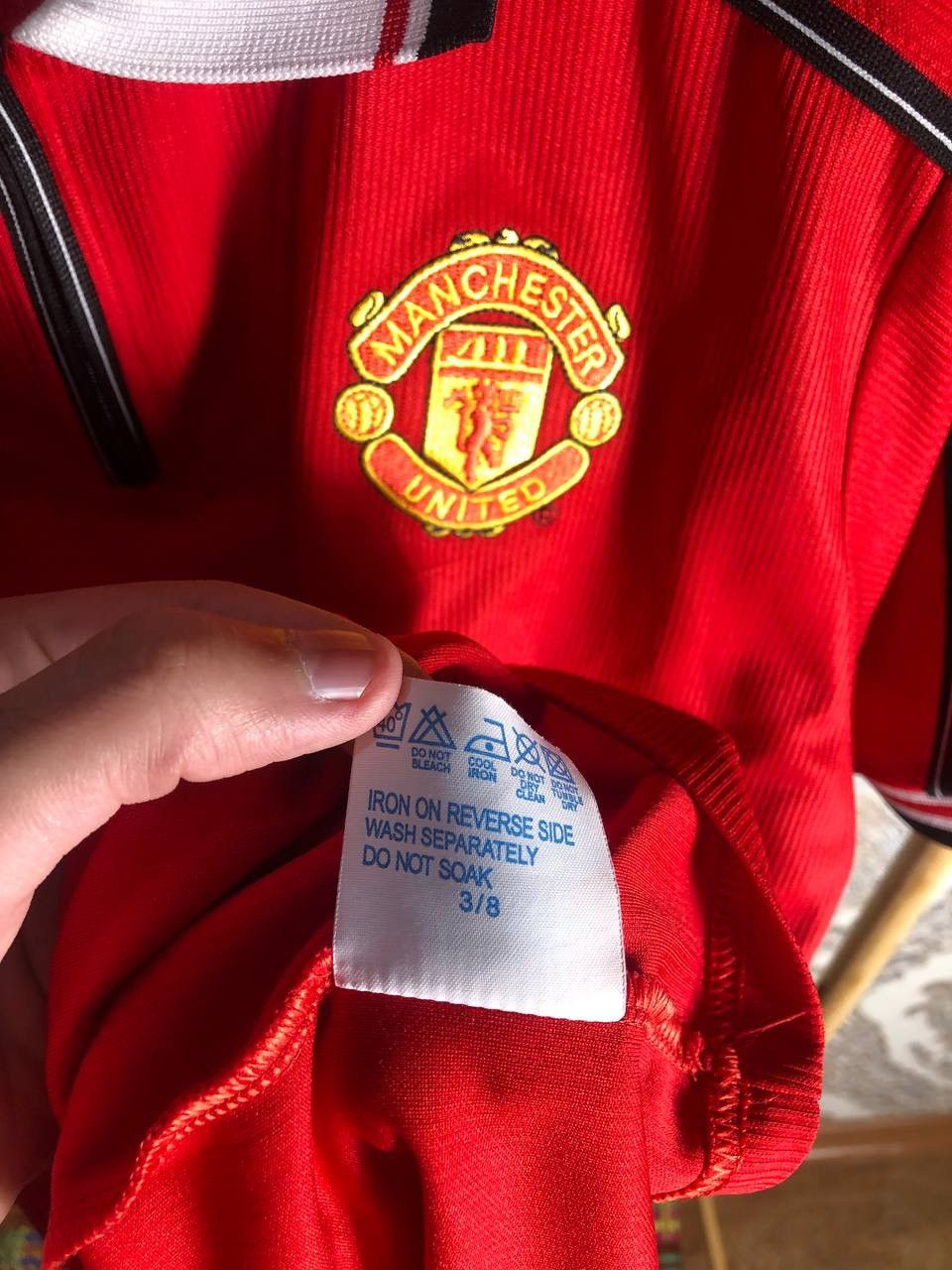 Umbro VINTAGE UMBRO FC MANCHESTER UNITED ENGLAND SOCCER JERSEY 90s Size US XL / EU 56 / 4 - 7 Thumbnail
