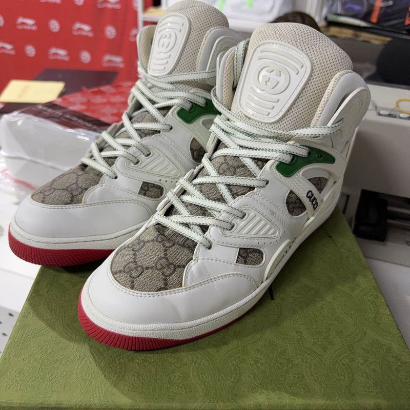 Gucci Gucci High-Top Basketball Sneakers in White 0079 Size US 8 / EU 41 - 1 Thumbnail