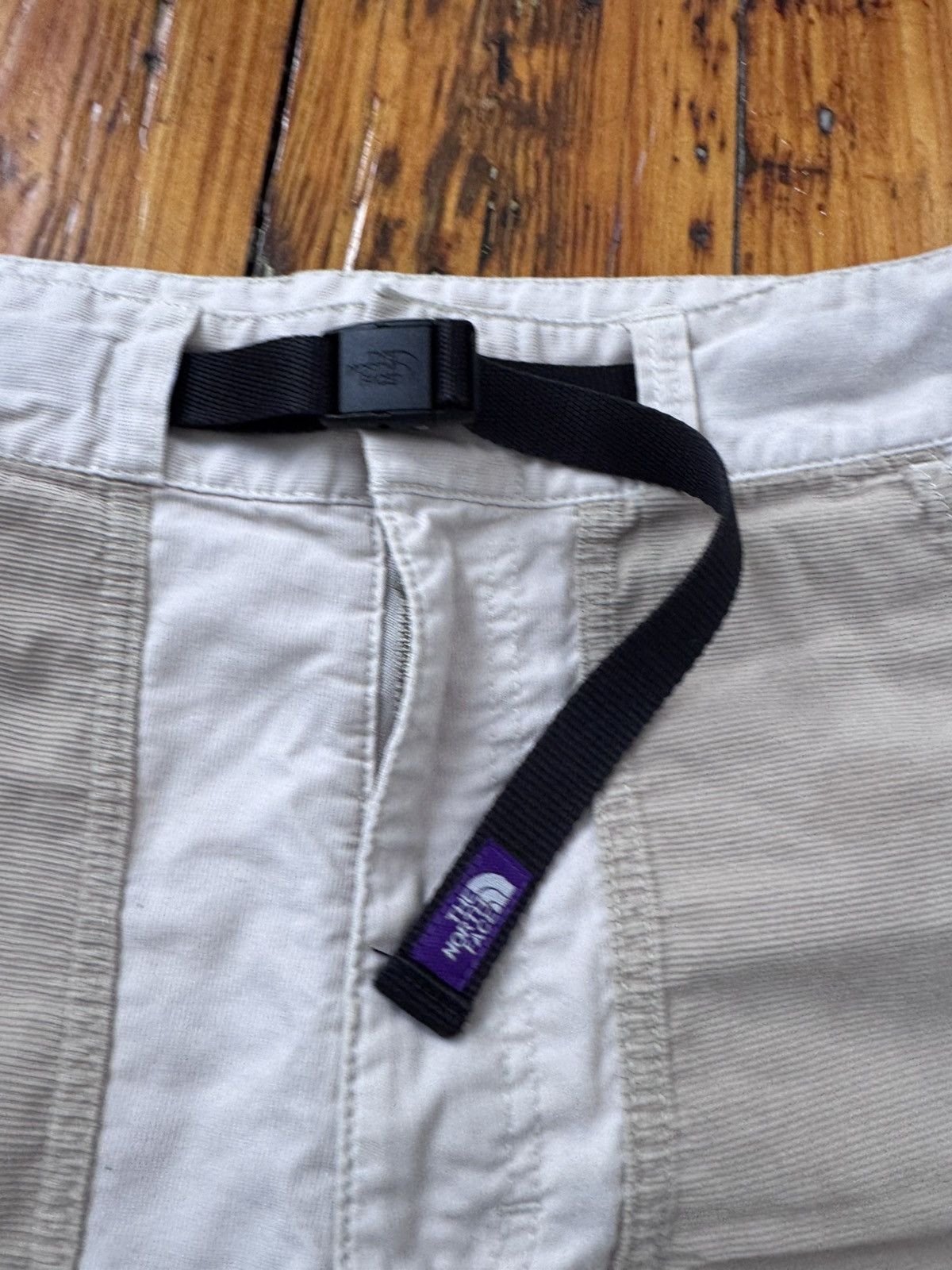 The North Face Purple Label North Face Purple Label 2 Tone Belted Shorts Size US 31 - 2 Thumbnail