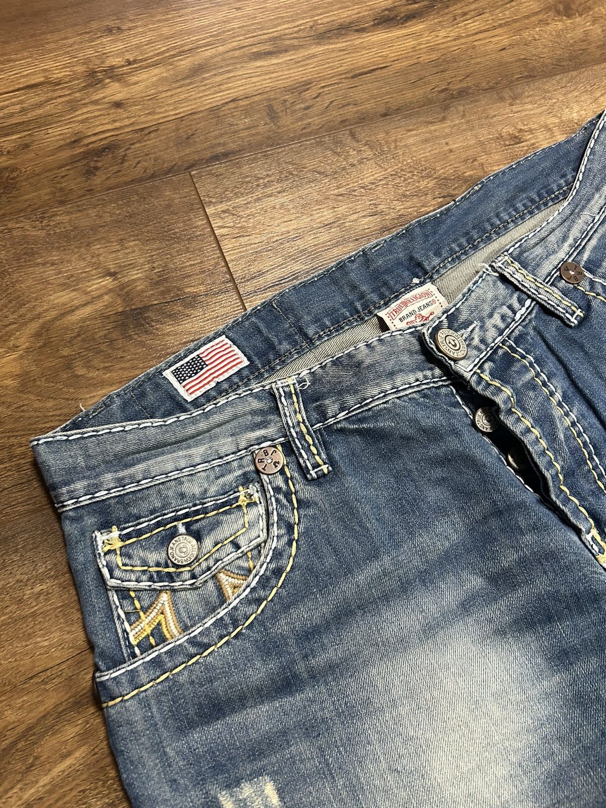 Japanese Brand × True Religion Vintage Y2K True Religion wide leg distressed shorts Size US 36 / EU 52 - 4 Thumbnail