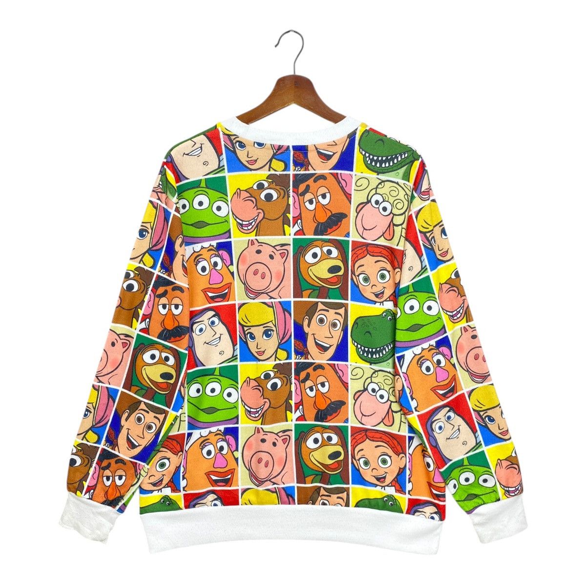 Disney Disney Toy Story All Over Print Sweatshirt Size L Crewneck Size US L / EU 52-54 / 3 - 5 Thumbnail