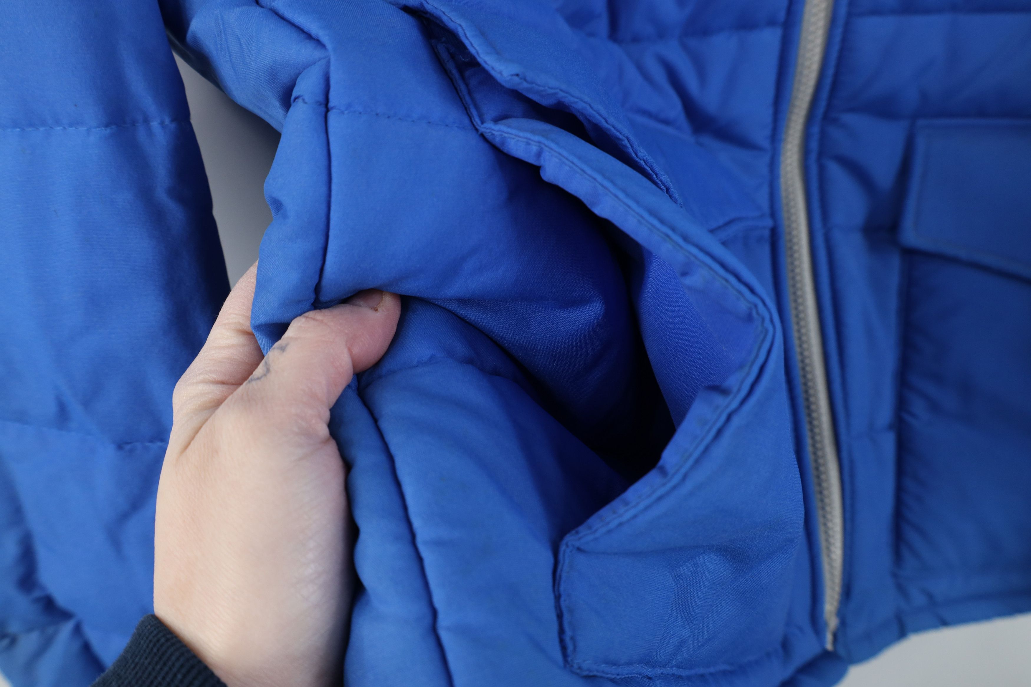 Vintage Vintage 70s Streetwear Full Zip Puffer Jacket Royal Blue Size US XXL / EU 58 / 5 - 8 Thumbnail