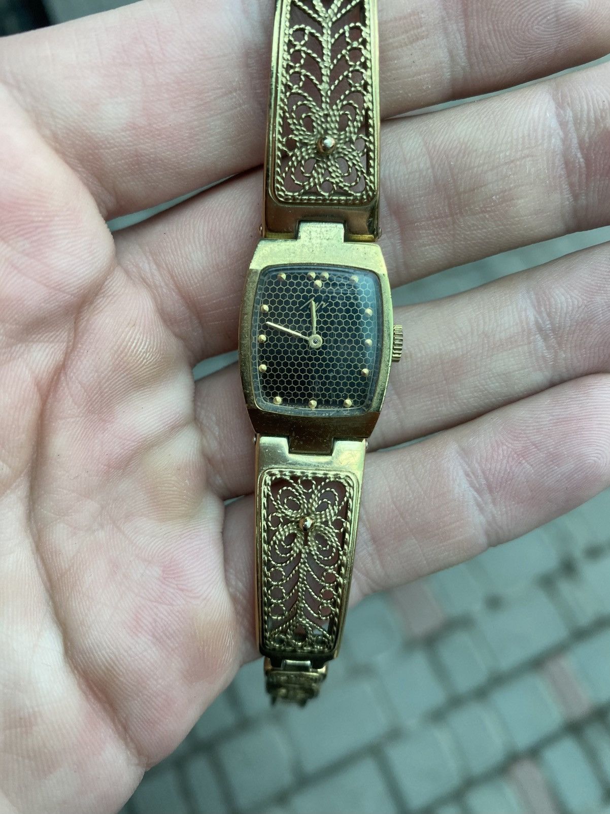 Hysteric Glamour Vintage Luch Gold Filigree Soviet Mechanical Watch Size ONE SIZE - 5 Thumbnail