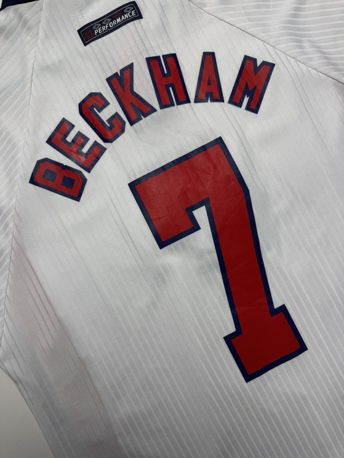 Umbro Vintage 1998 England World Cup Home Jersey - #7 BECKHAM Size US L / EU 52-54 / 3 - 13 Thumbnail