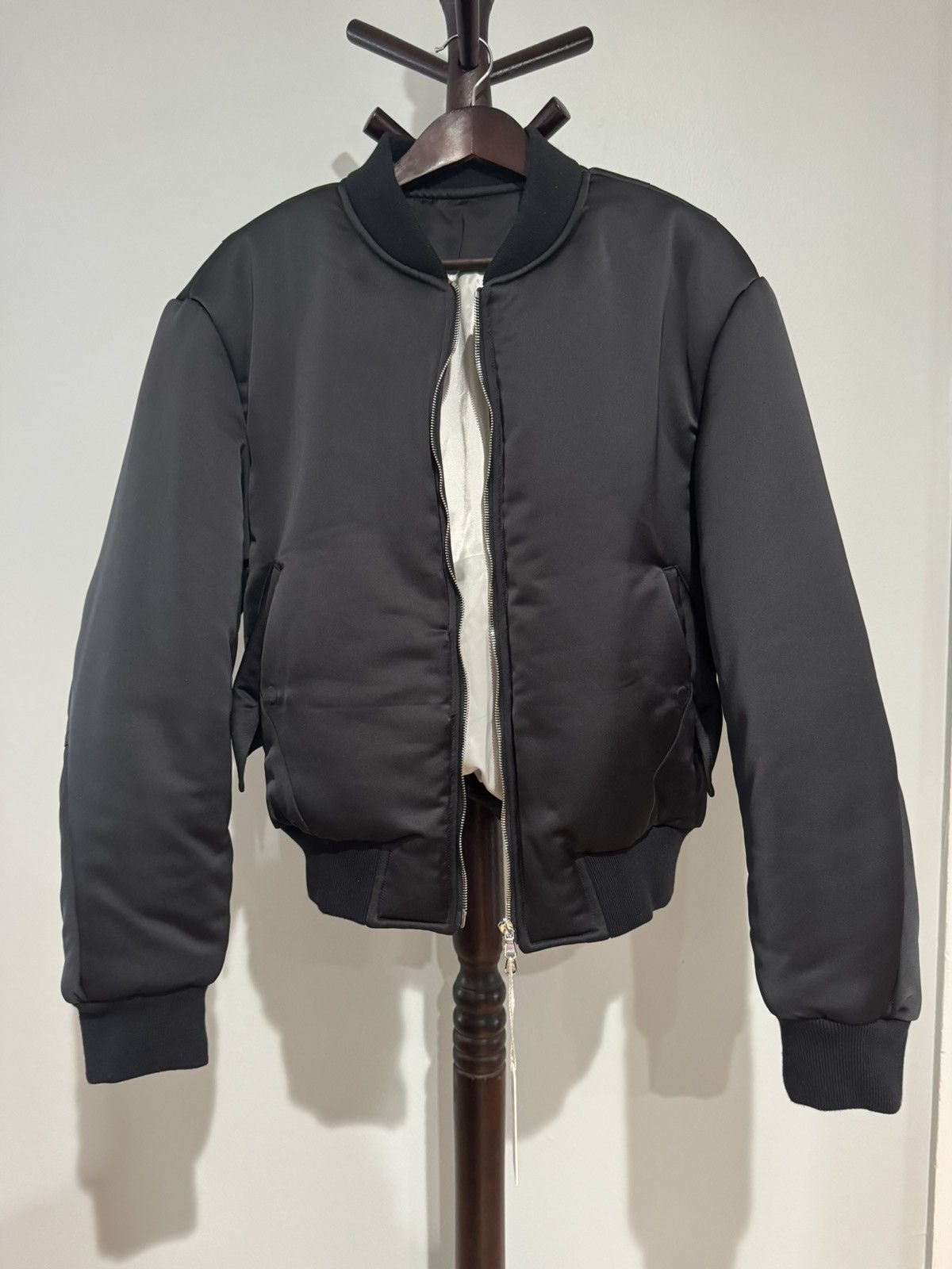 VUJA DE MAX SATIN PILLOW BOMBER JACKET IN BLACK Large