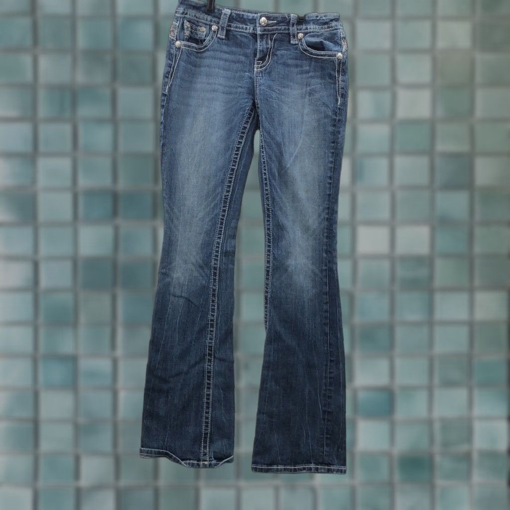 Miss Me Miss Me Jeans Bootcut Denim Women 26 Light/Medium Blue Relaxed Fit Inseam 33 in 5-Pocket Accents Button Belt Loops Mens Womens Girls Boys Size 26" / US 2 / IT 38 - 1 Thumbnail