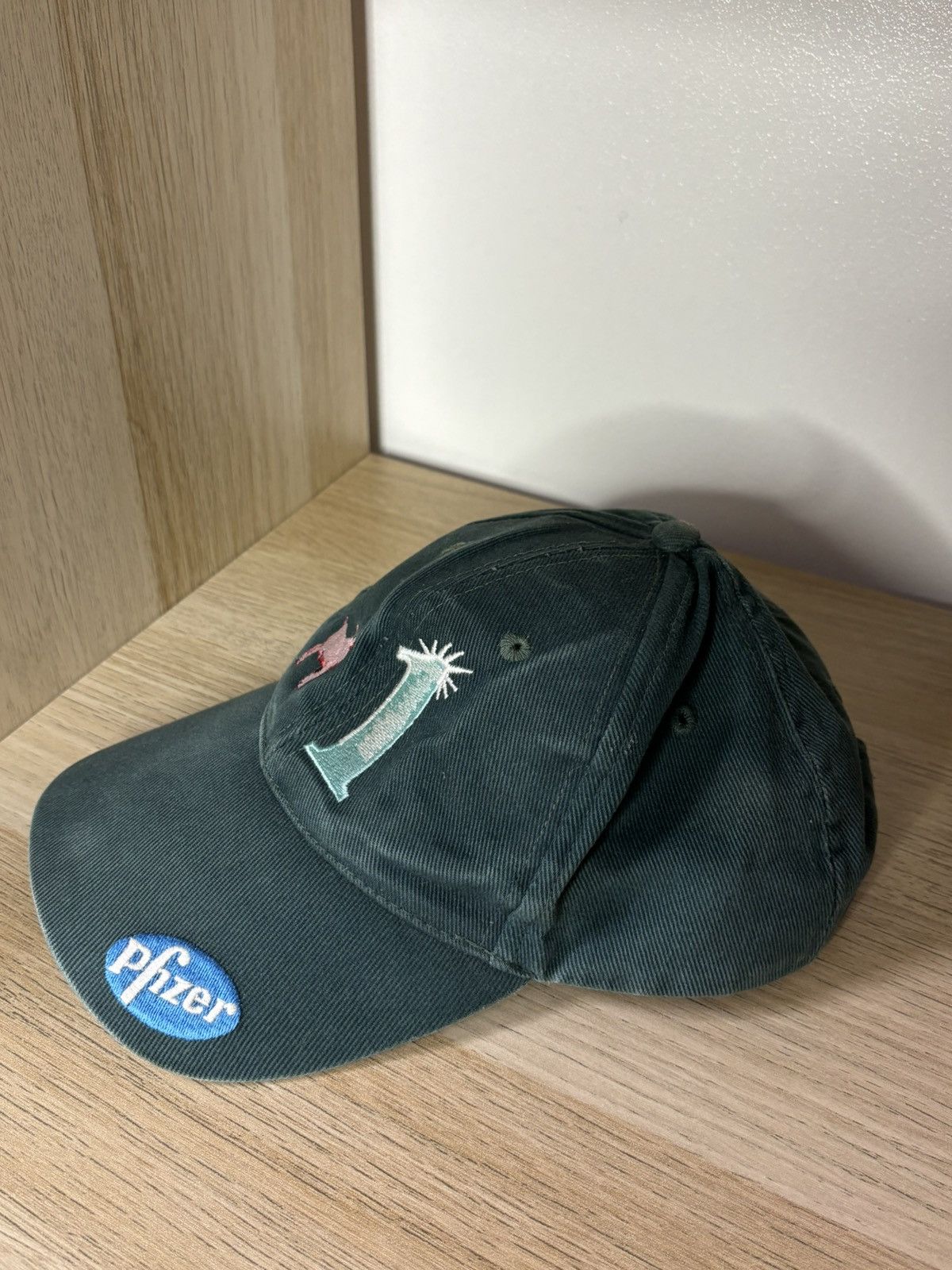 Vintage pfizer viagra pig vintage cap Size ONE SIZE - 3 Thumbnail