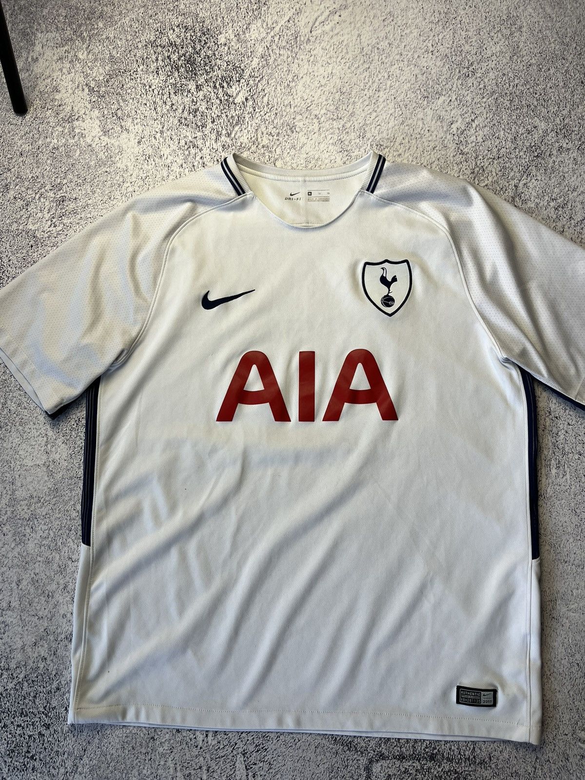Nike TOTTENHAM HOTSPUR 2017/2018 HOME FOOTBALL SHIRT NIKE Size US XL / EU 56 / 4 - 5 Thumbnail