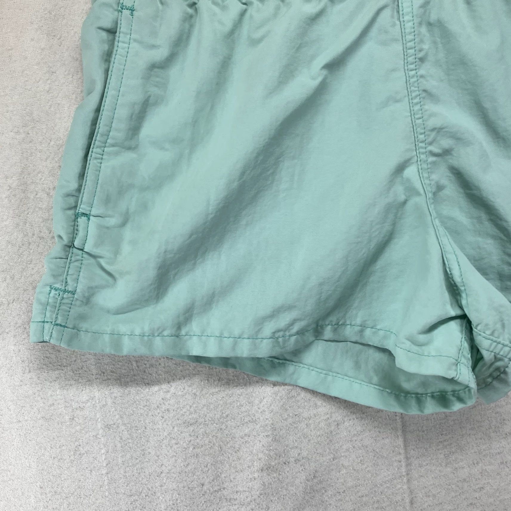 Patagonia Patagonia Women's Baggies Shorts 27x1.5 XS Light Icy Blue 438696 Recycled Nylon Size 26" / US 2 / IT 38 - 4 Thumbnail