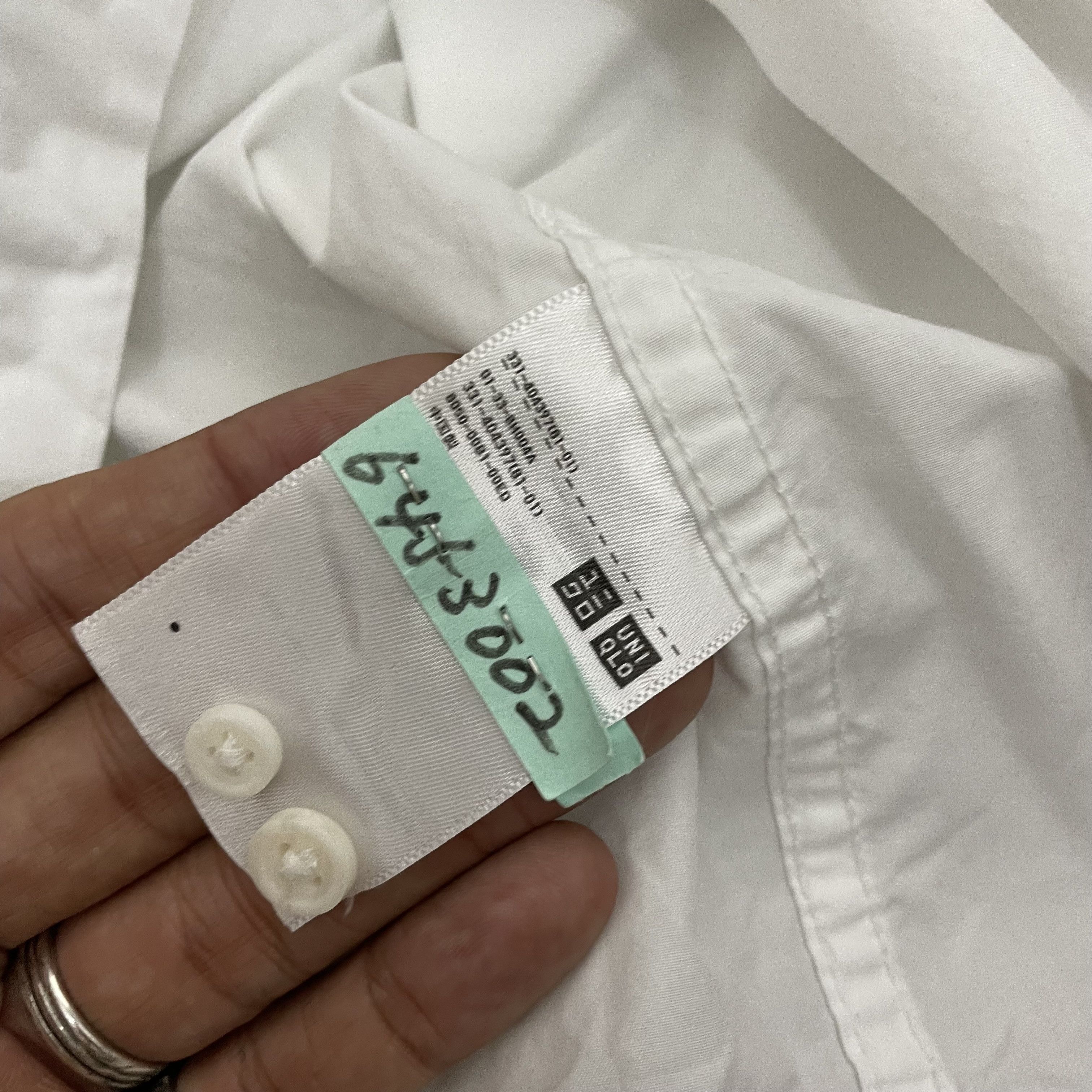 Japanese Brand × Uniqlo ⭐️SALE⭐️ [L] UNIQLO OXFORD SHIRT LONG SLEEVE OFFICE WEAR Size US L / EU 52-54 / 3 - 6 Thumbnail