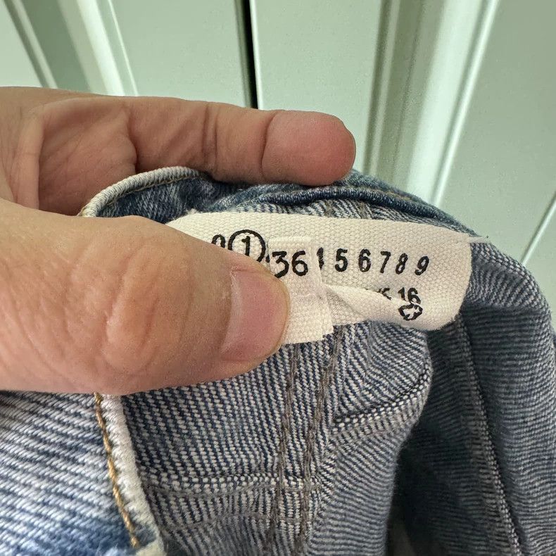 Maison Margiela Maison Margiela Cut jeans with a knife Size 24" / US 00 / IT 34 - 4 Thumbnail