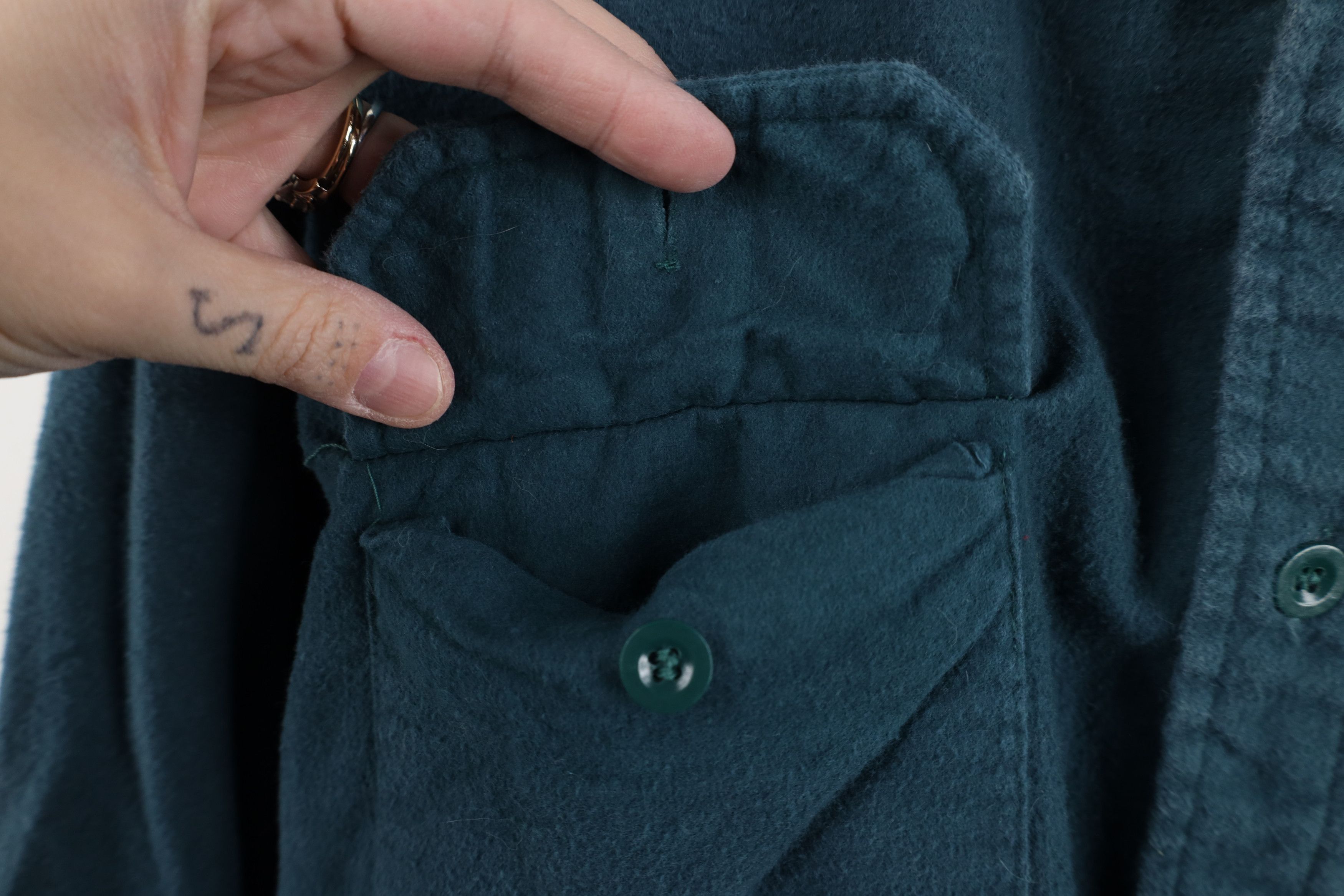 Vintage Vintage 70s Streetwear Fit Chamois Cloth Button Shirt Green Size US M / EU 48-50 / 2 - 5 Thumbnail